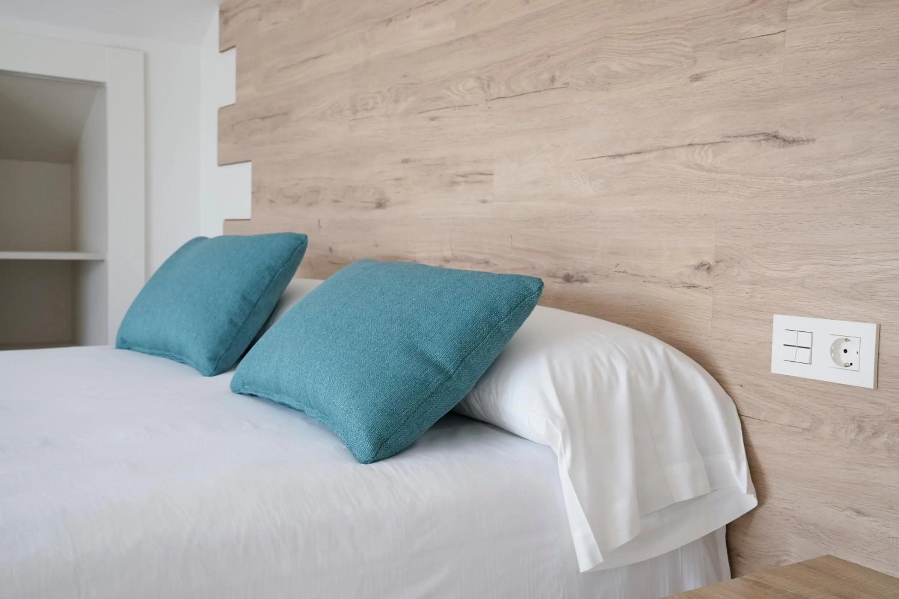 Photo of the whole room, Bed in Hotel VIDA Finisterre Centro