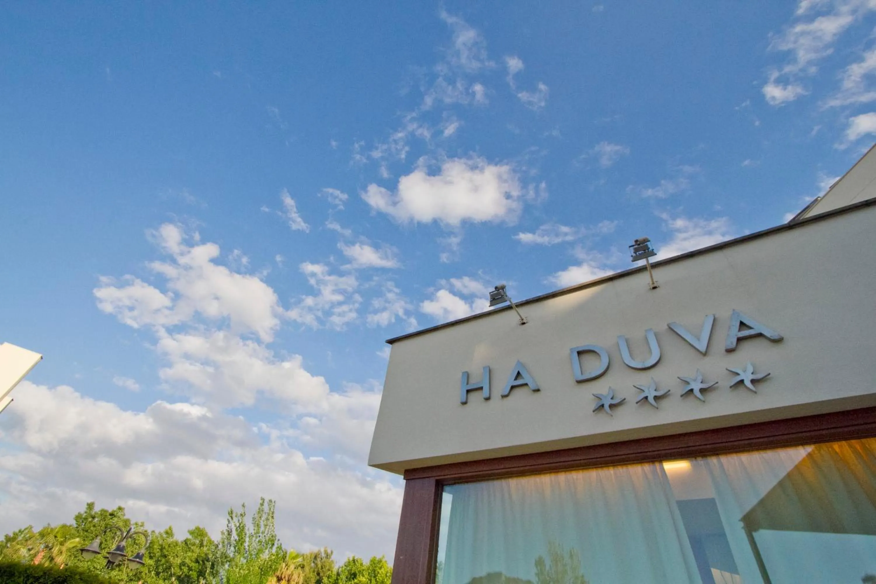 Area and facilities in Aparthotel Duva & Spa
