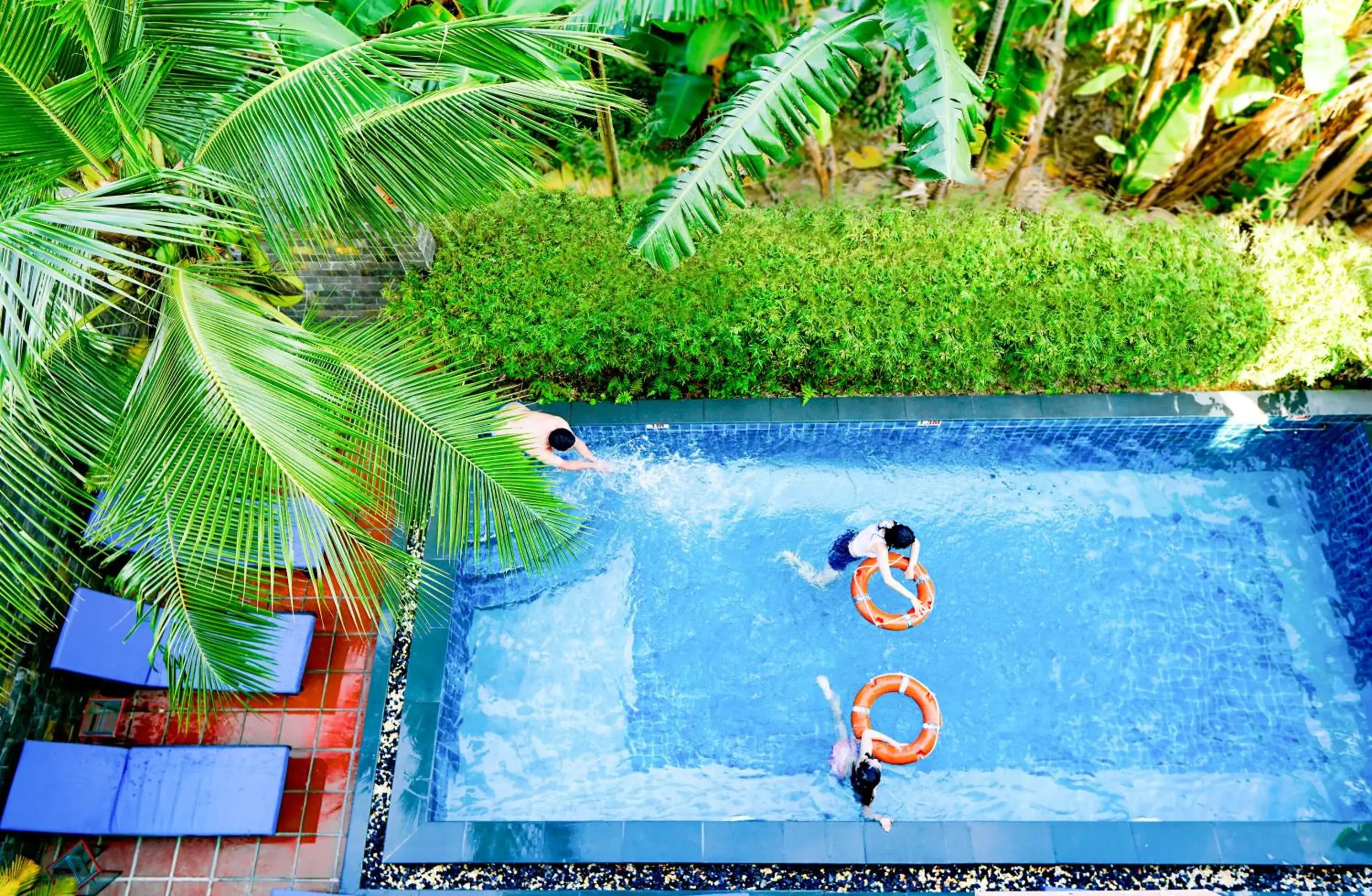 Superior Triple Room with Pool View in Rural Scene Villa Superior Triple Room with Pool View in Rural Scene Villa