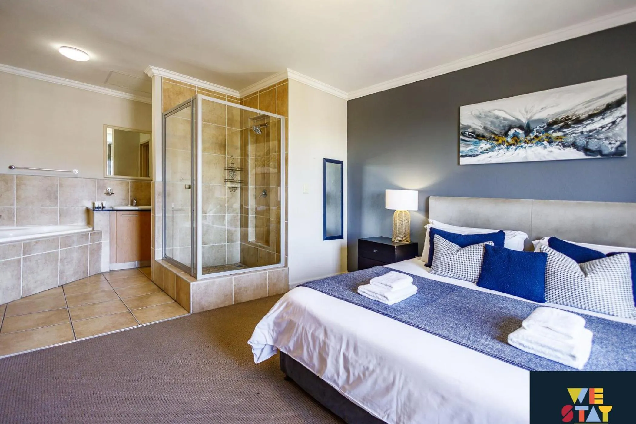 Shower, Bed in WeStay Westpoint Apartments