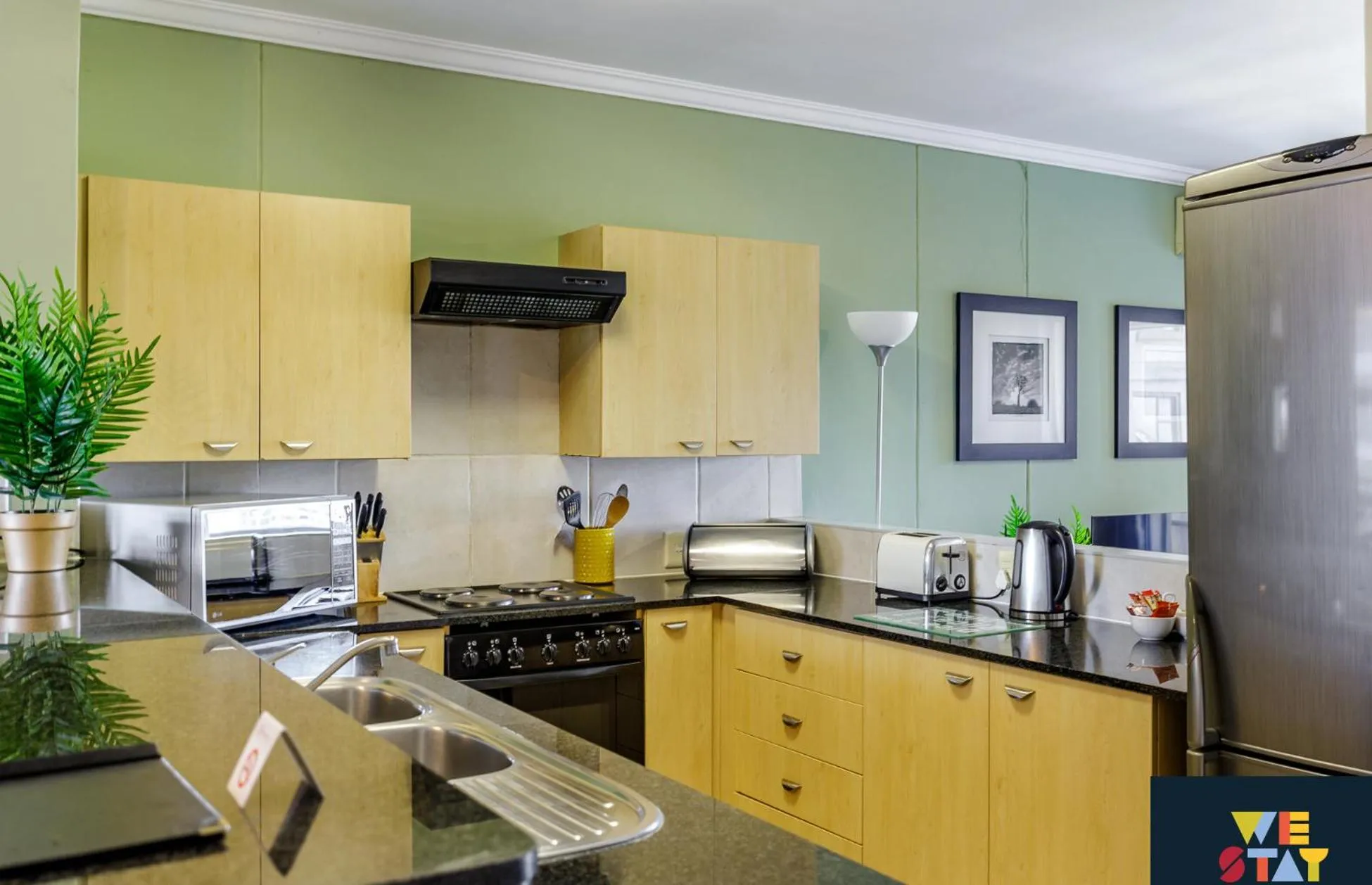 Coffee/tea facilities in WeStay Westpoint Apartments