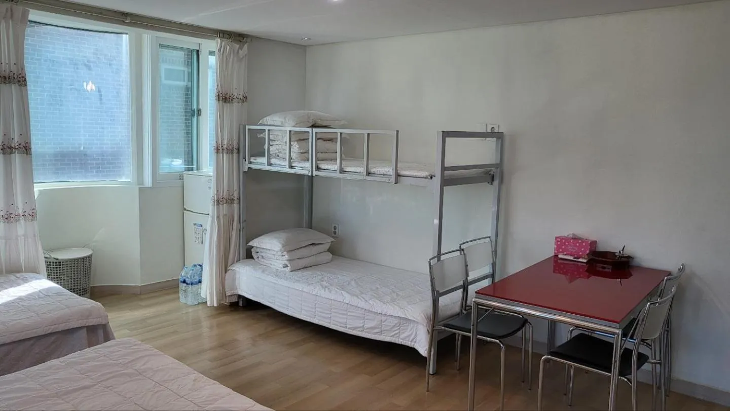 Bed in Seoul Tower Ville