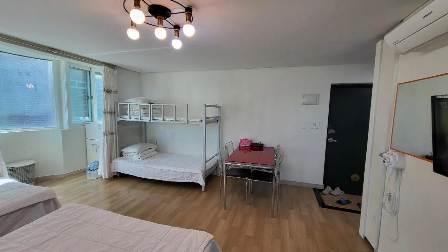 Bed in Seoul Tower Ville