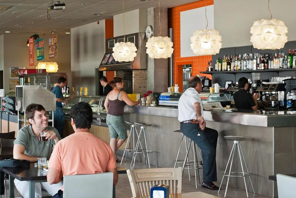 Hotel Puerta de la Serrania