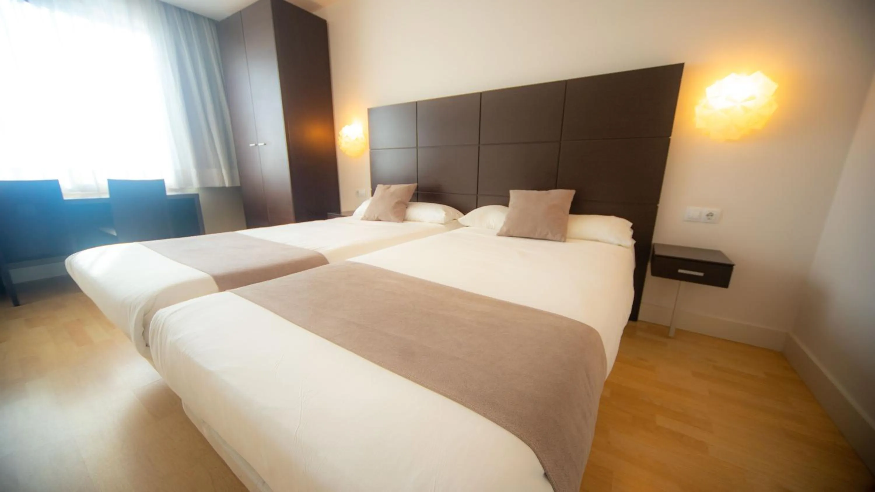 Bed in Hotel Puerta de la Serrania