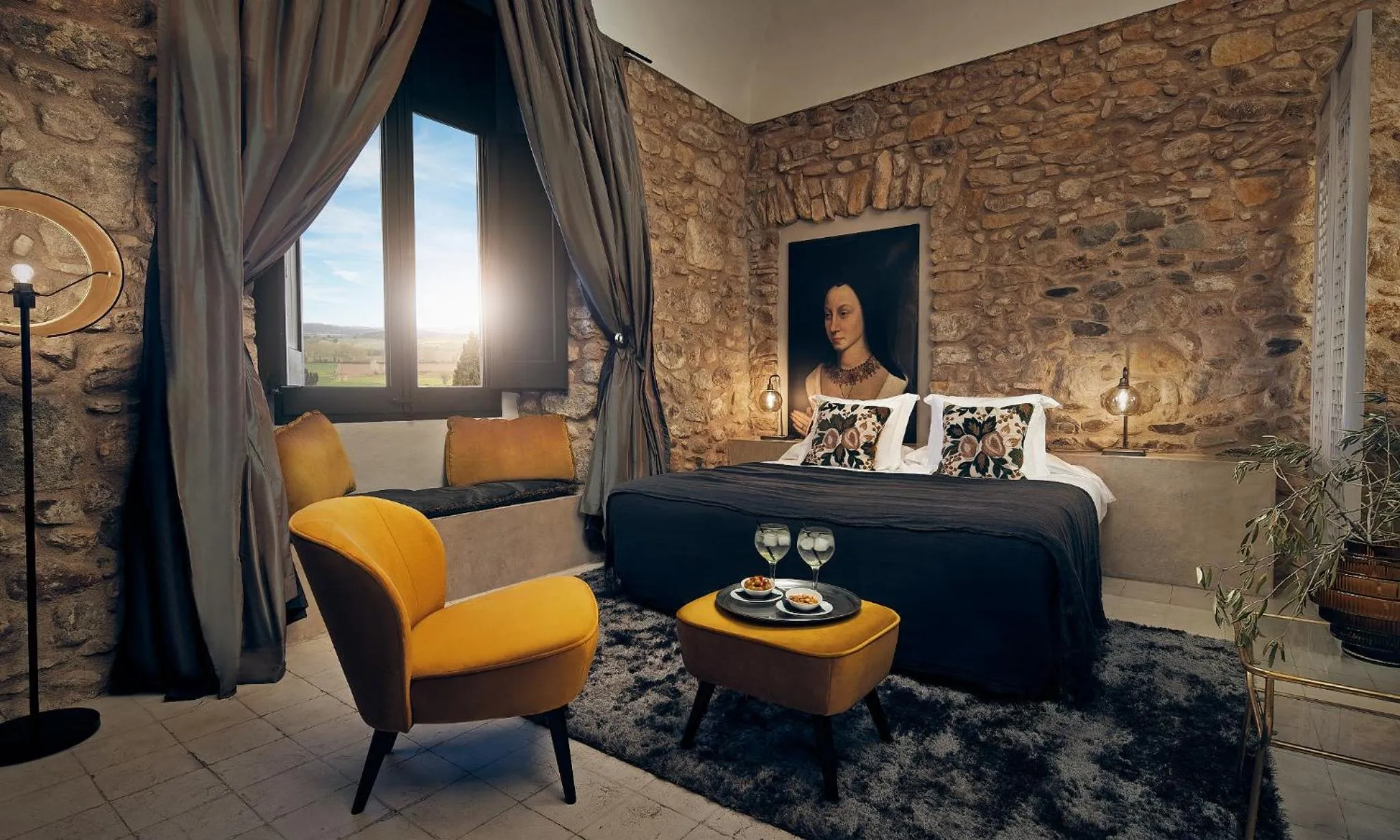 Living room in Hotel Castell d'Emporda