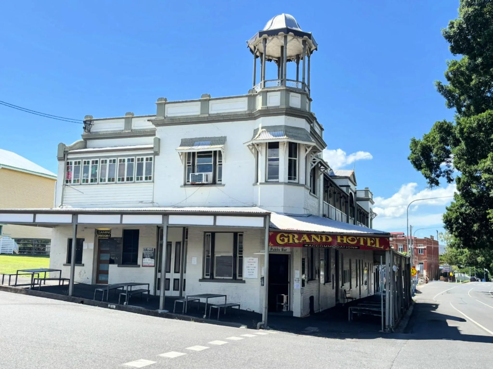 Property building in Grand Hotel Mount Morgan