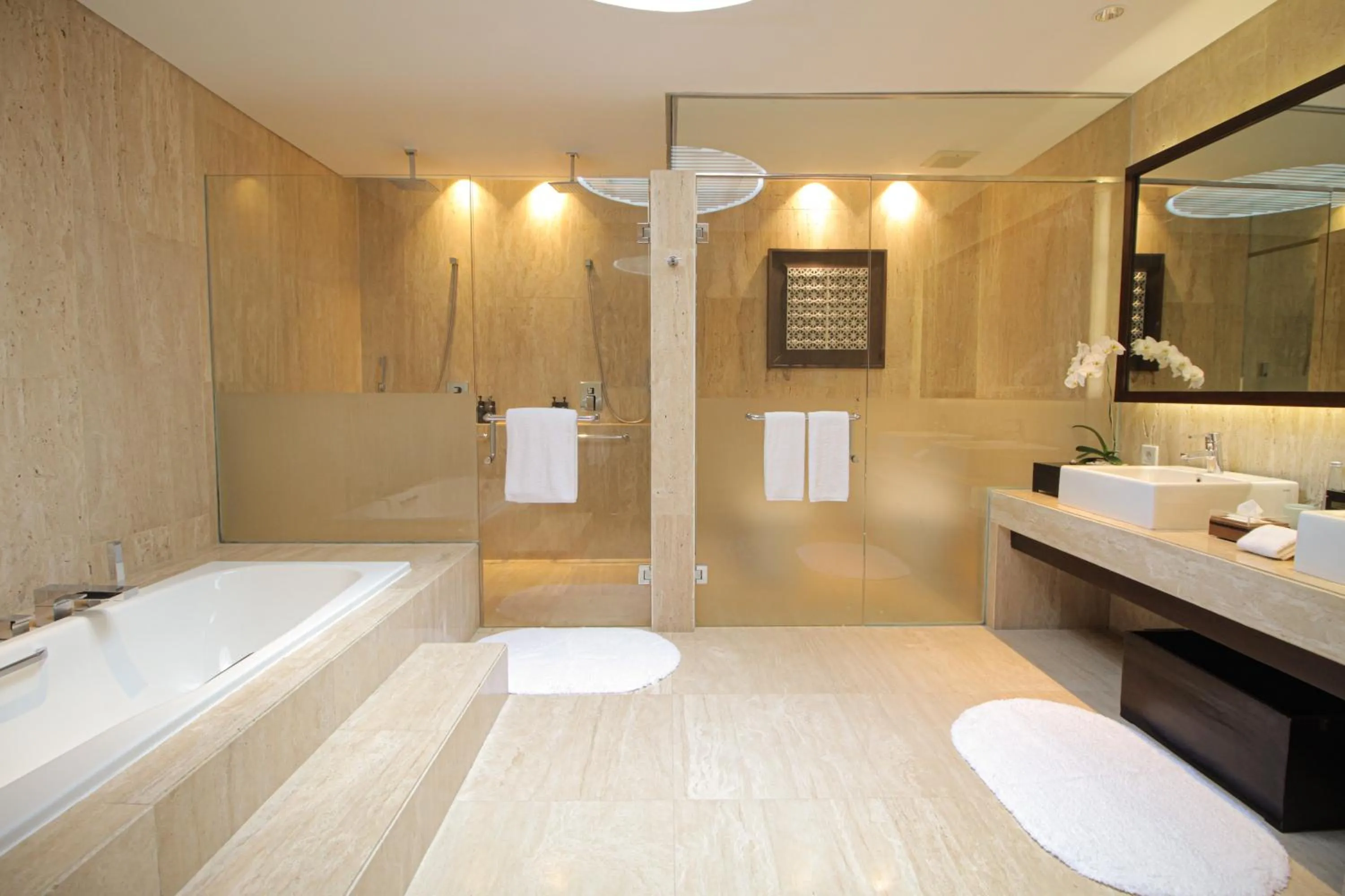 Shower, Bed in The Anvaya Beach Resort Bali