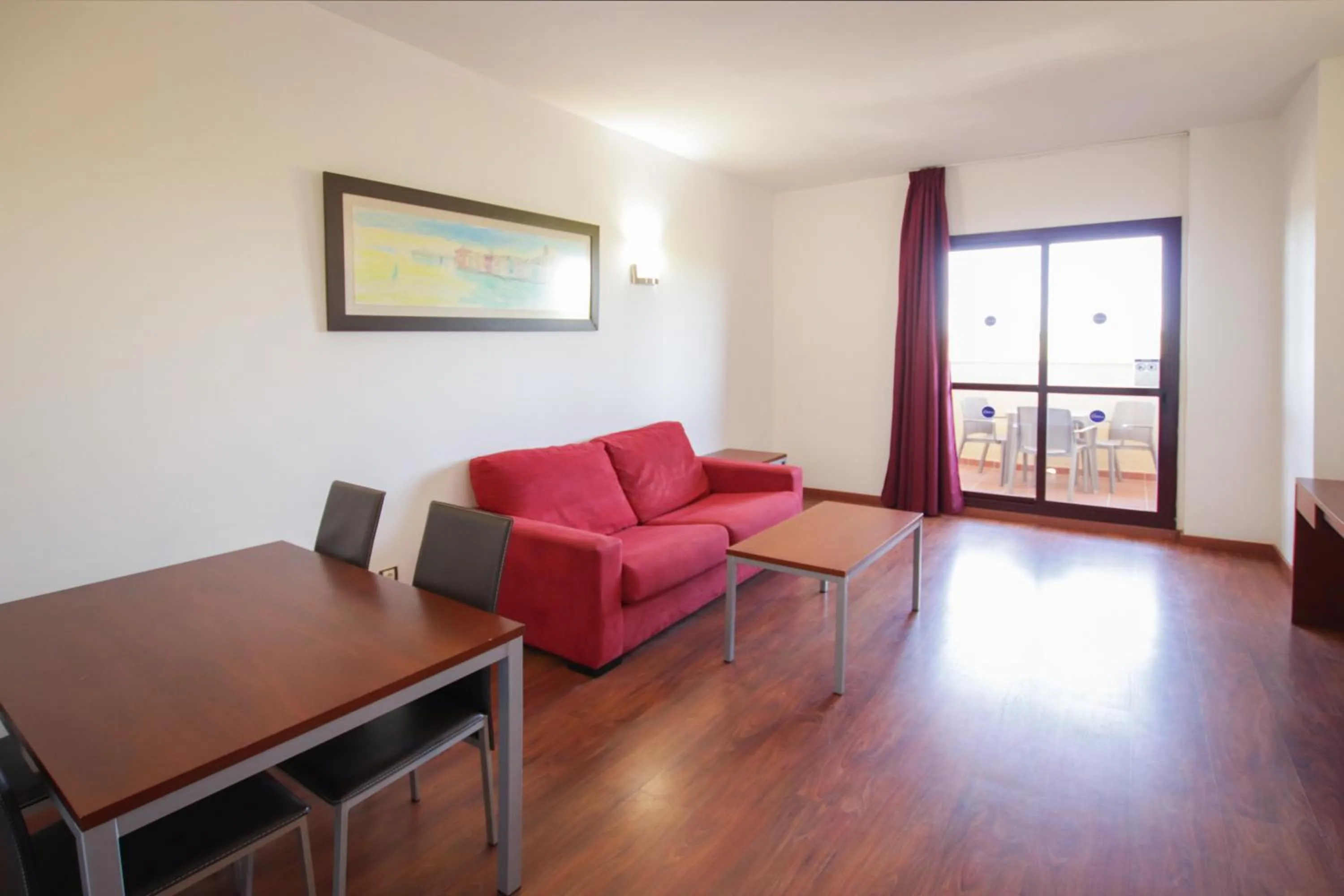 Property building in Ohtels Mazagon