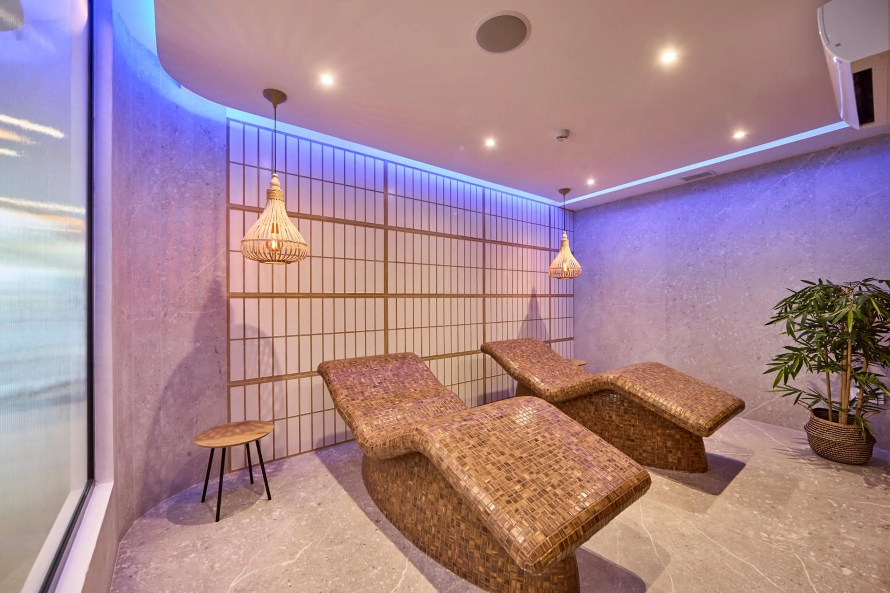 Spa and wellness centre/facilities in Tomir Portals Suites - Adults Only