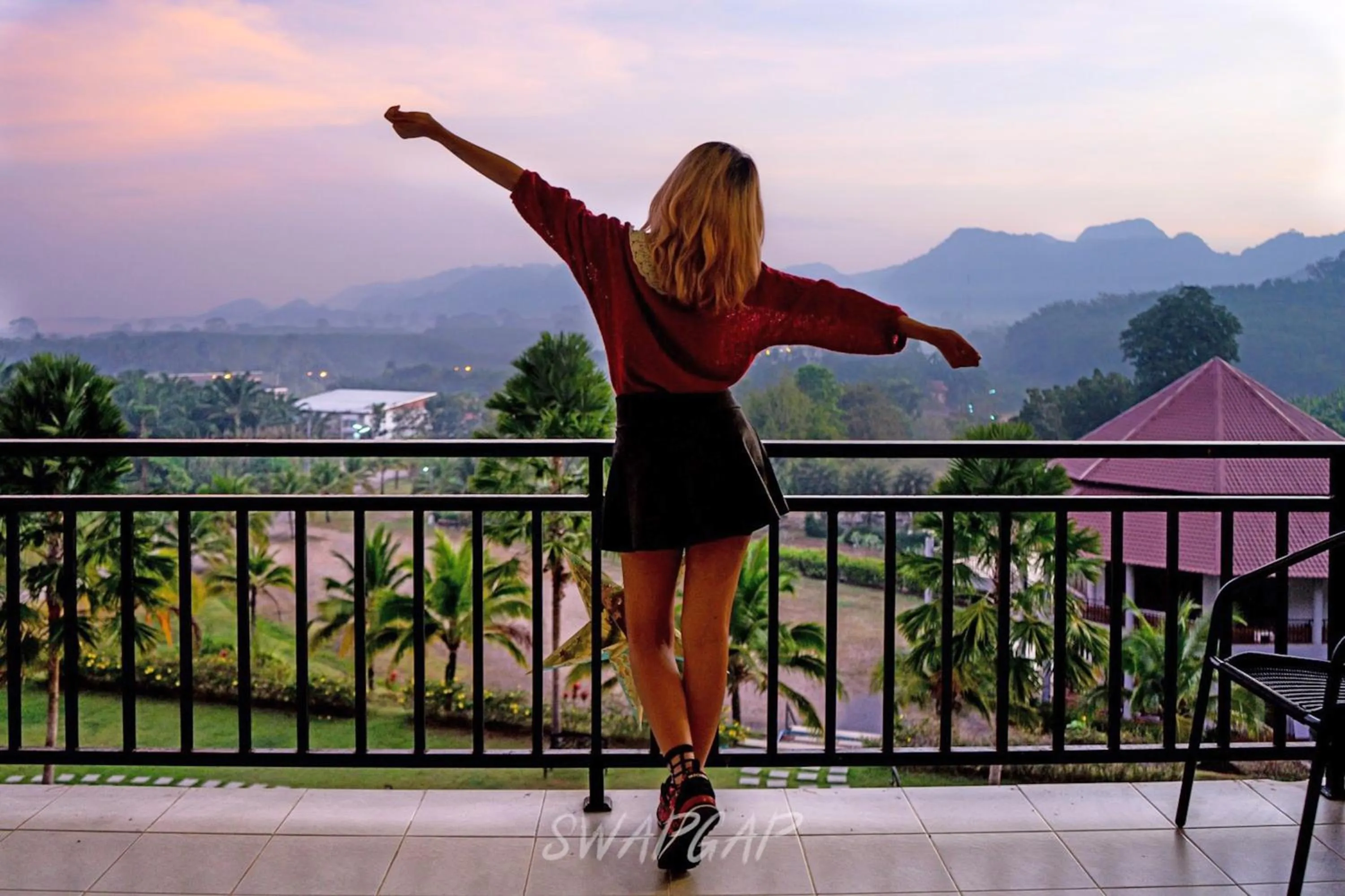 Balcony/Terrace in Takhun Mountain View