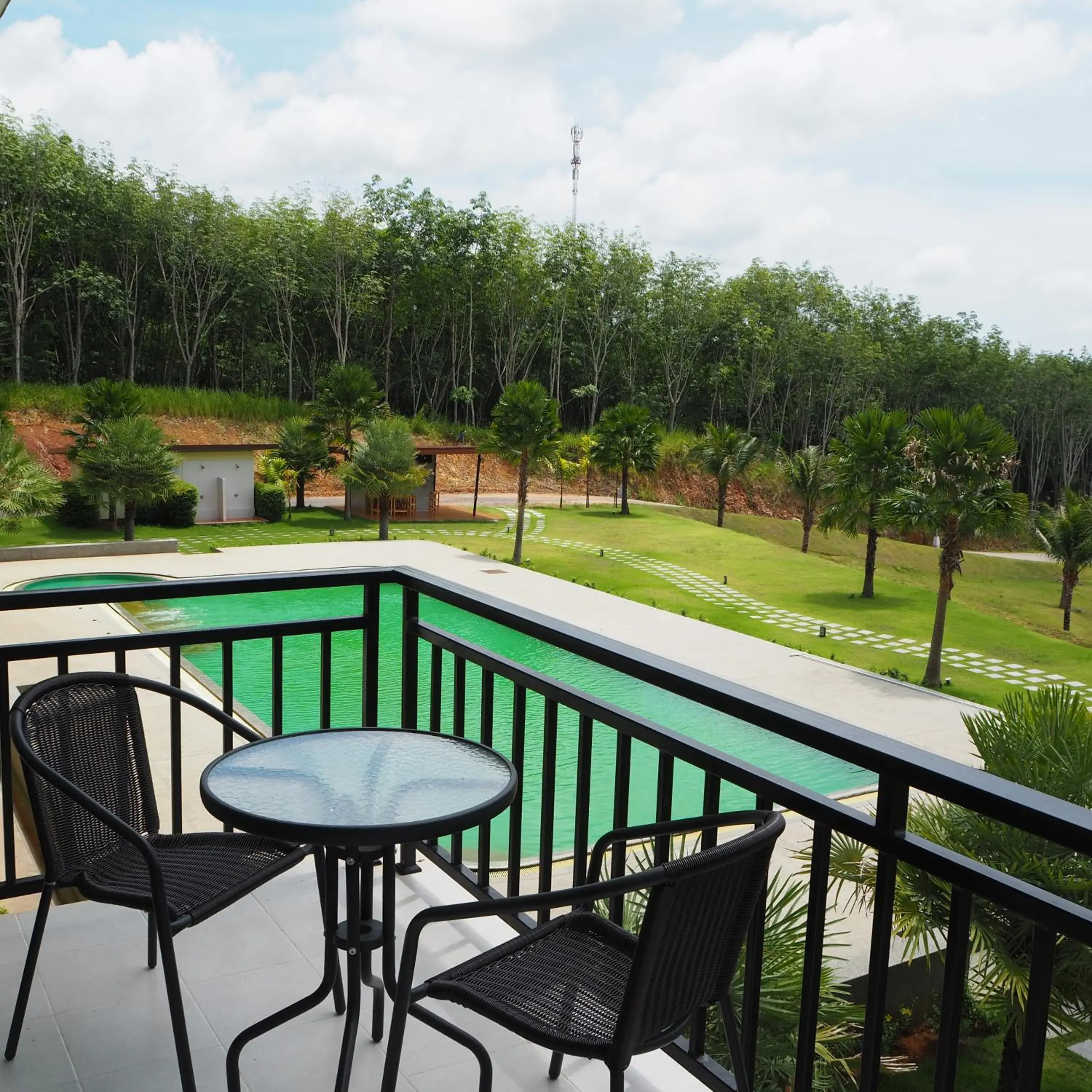 Superior Triple Room with Pool Access in Takhun Mountain View Superior Triple Room with Pool Access in Takhun Mountain View