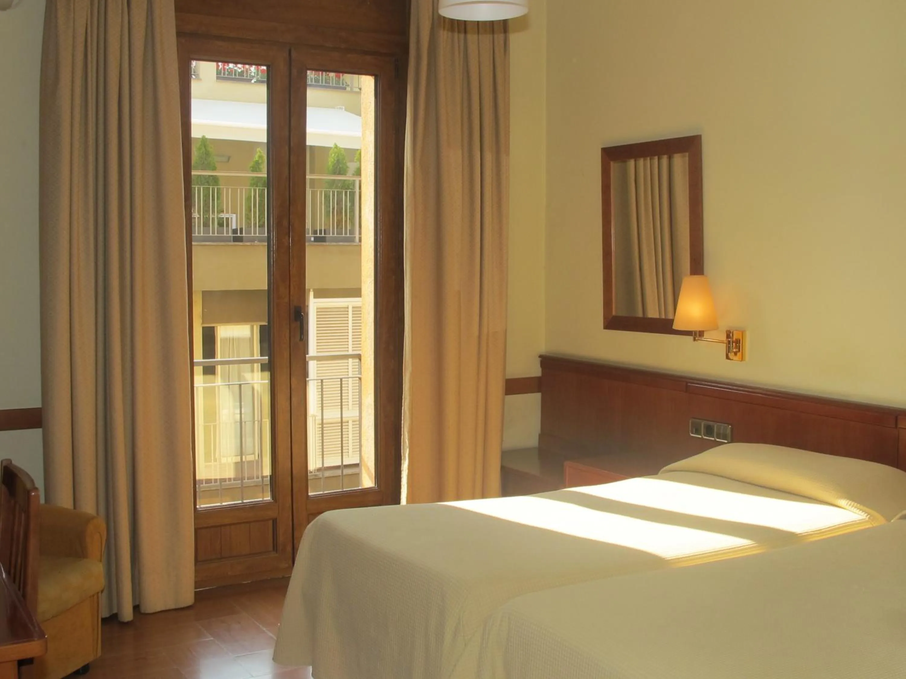 Photo of the whole room, Bed in Hotel Europa