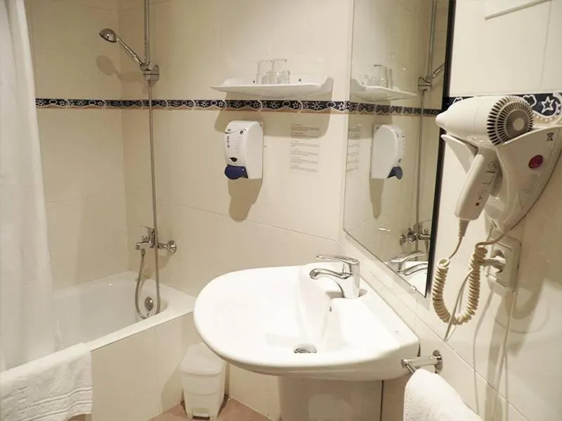 Toilet in Hotel Europa