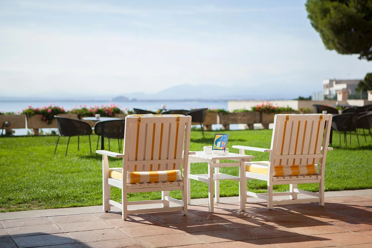 Garden in Almadraba Park Hotel