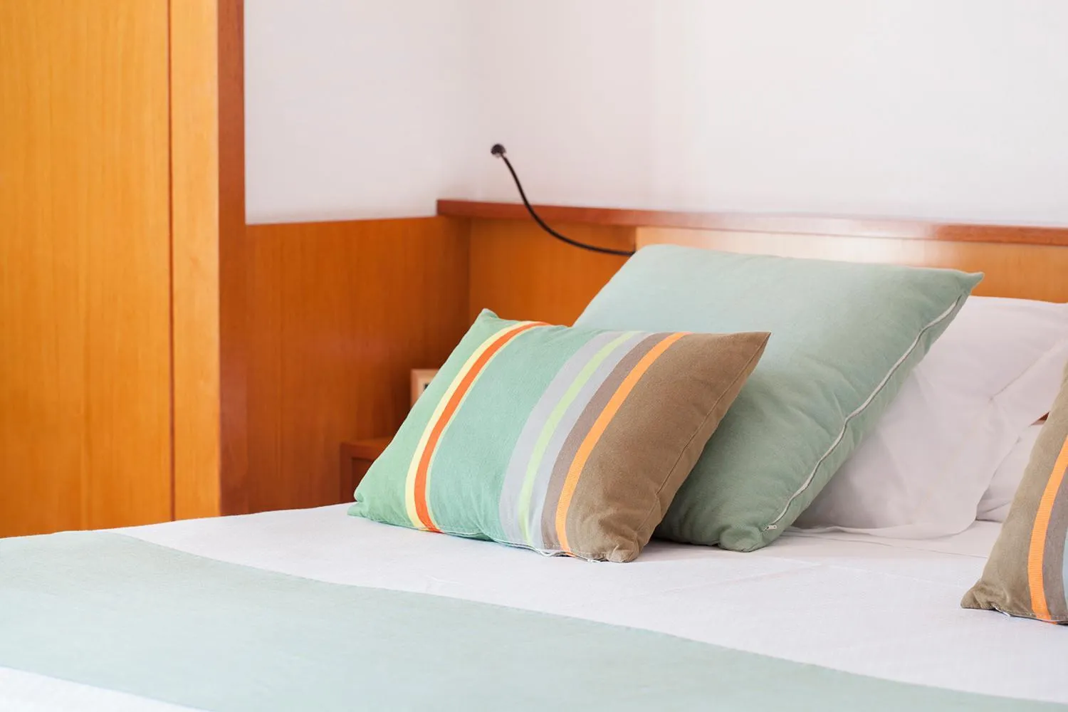 Bed in Almadraba Park Hotel