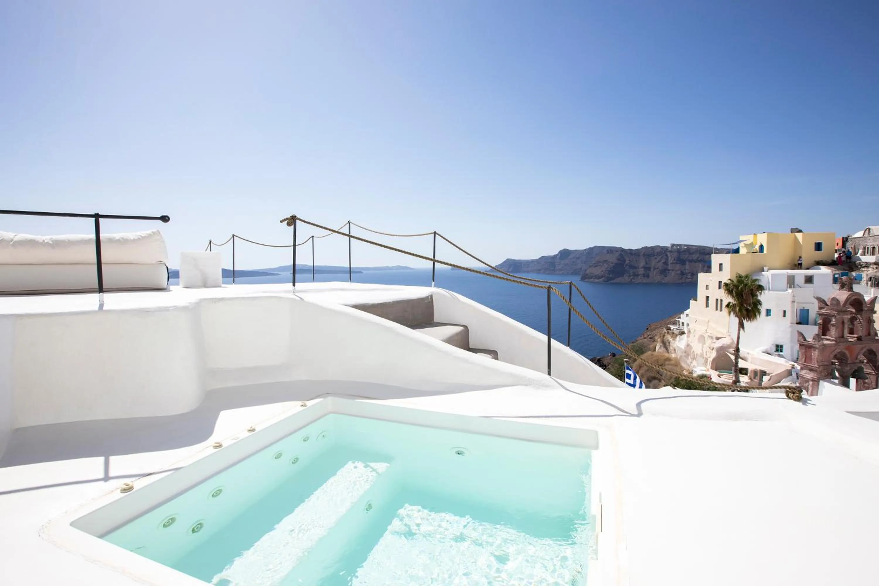Hot Tub in Ducato di Oia - Adults Only