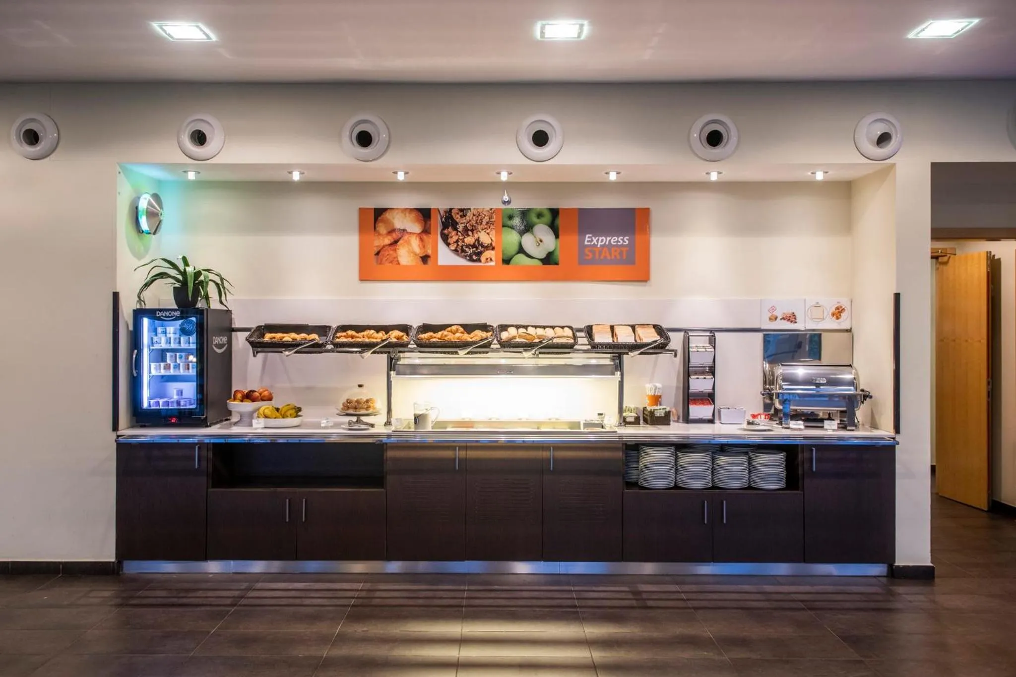 Breakfast in Holiday Inn Express Sant Cugat by IHG