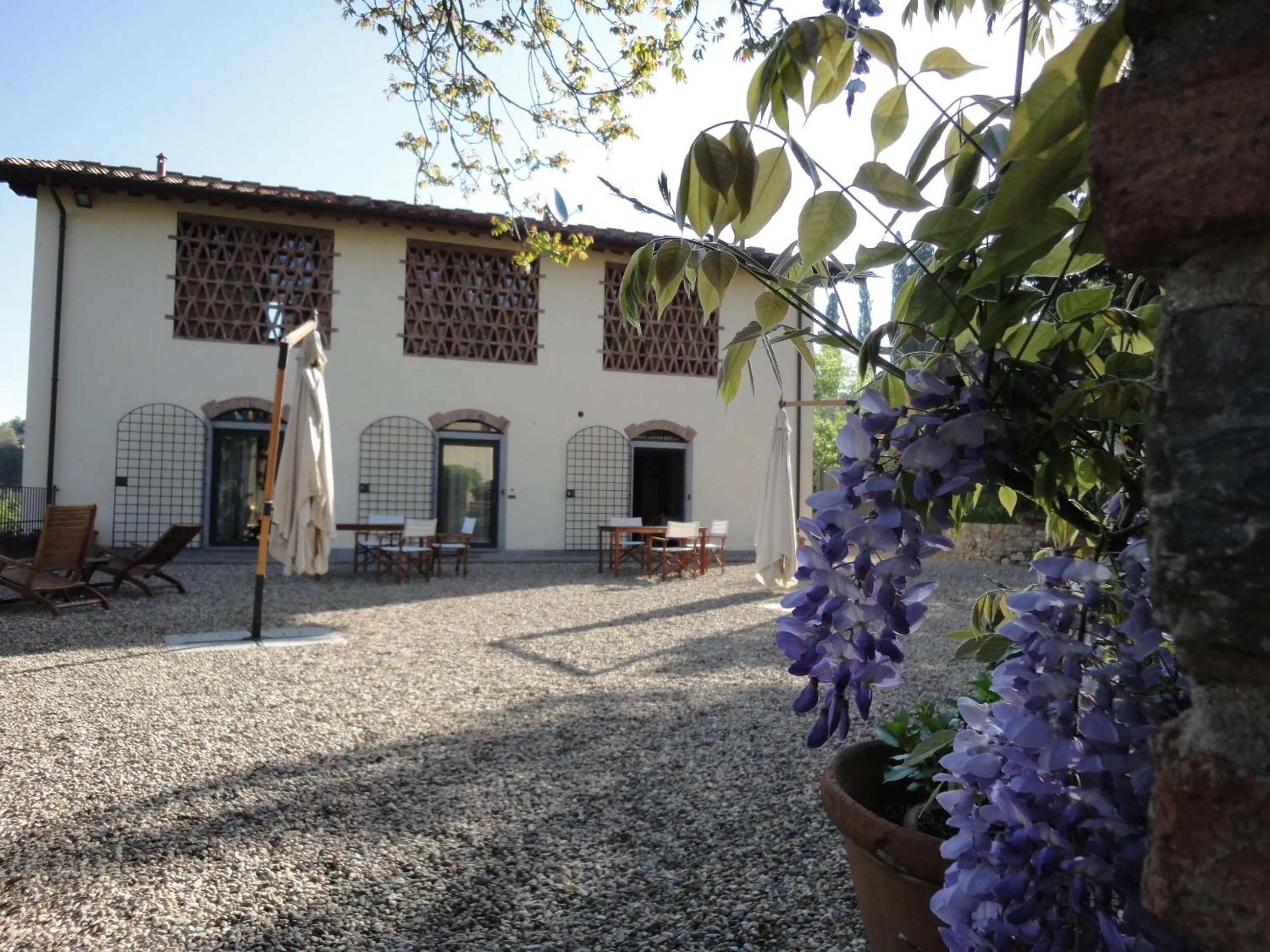 Property building in Il Poggiolo Delle Rose Bed&Breakfast