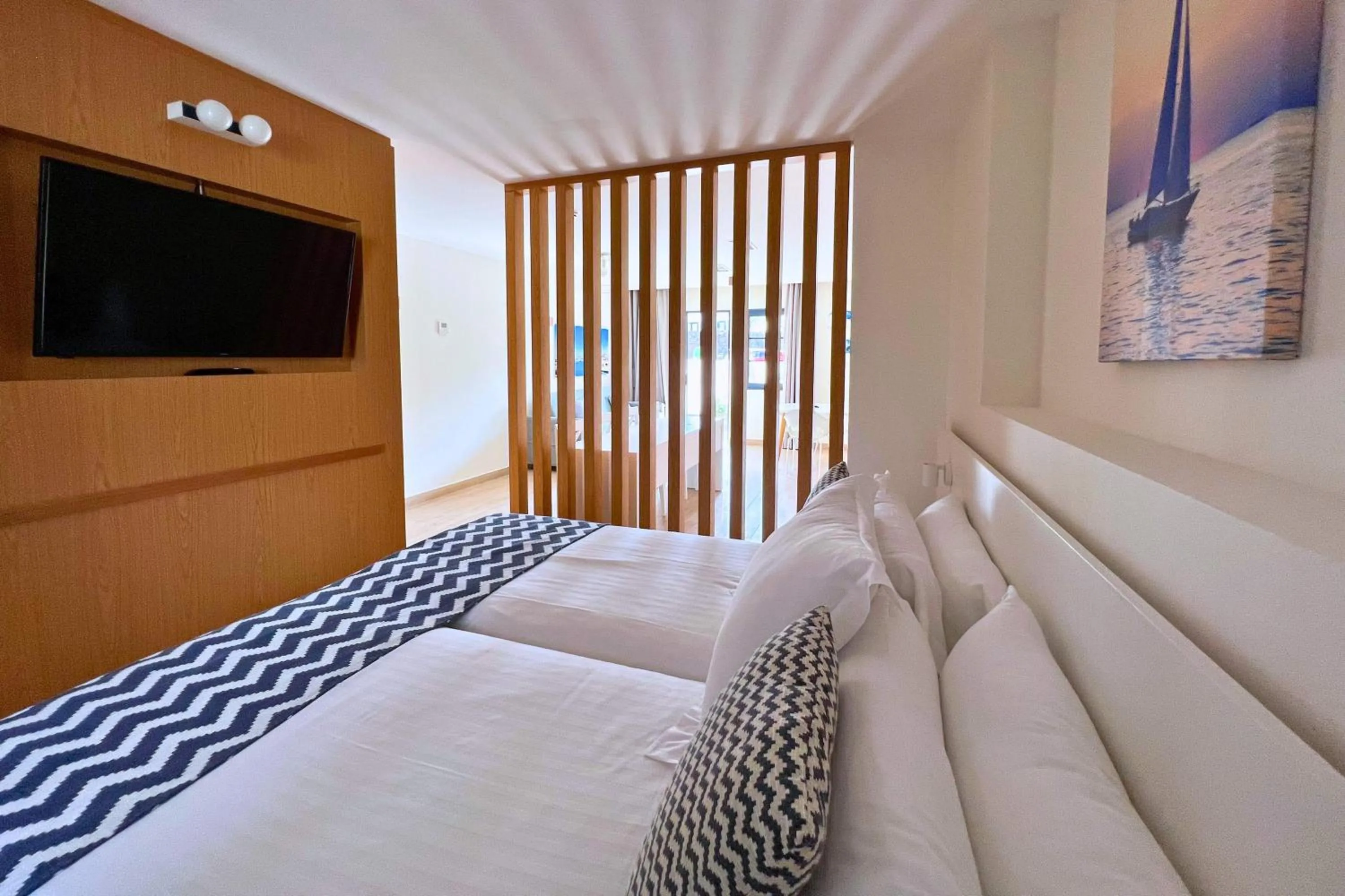 Bed in Hotel Cordial Marina Blanca