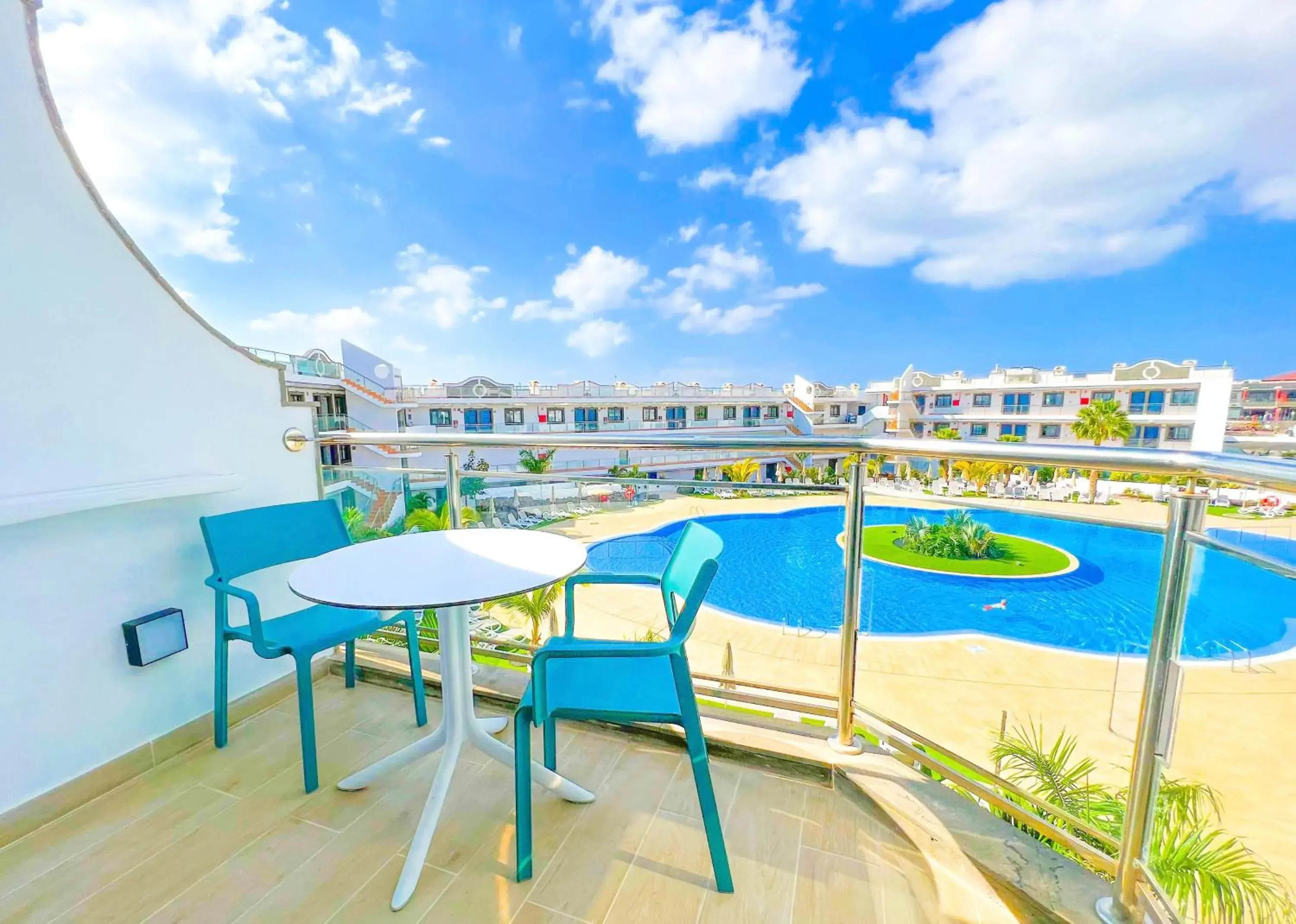 Apartment with Pool View in Hotel Cordial Marina Blanca Apartment with Pool View in Hotel Cordial Marina Blanca