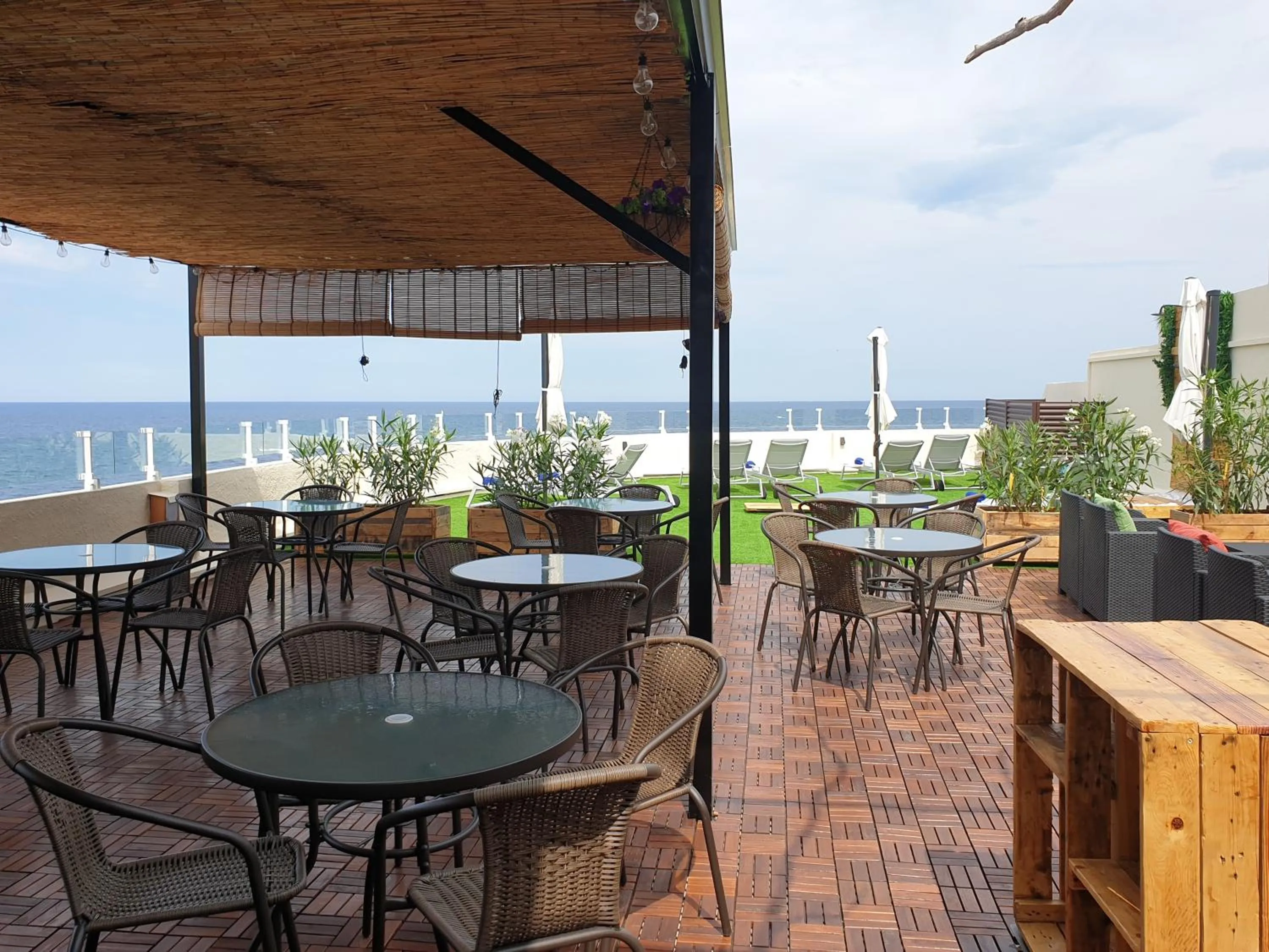 Seating area in Rallye Hotel