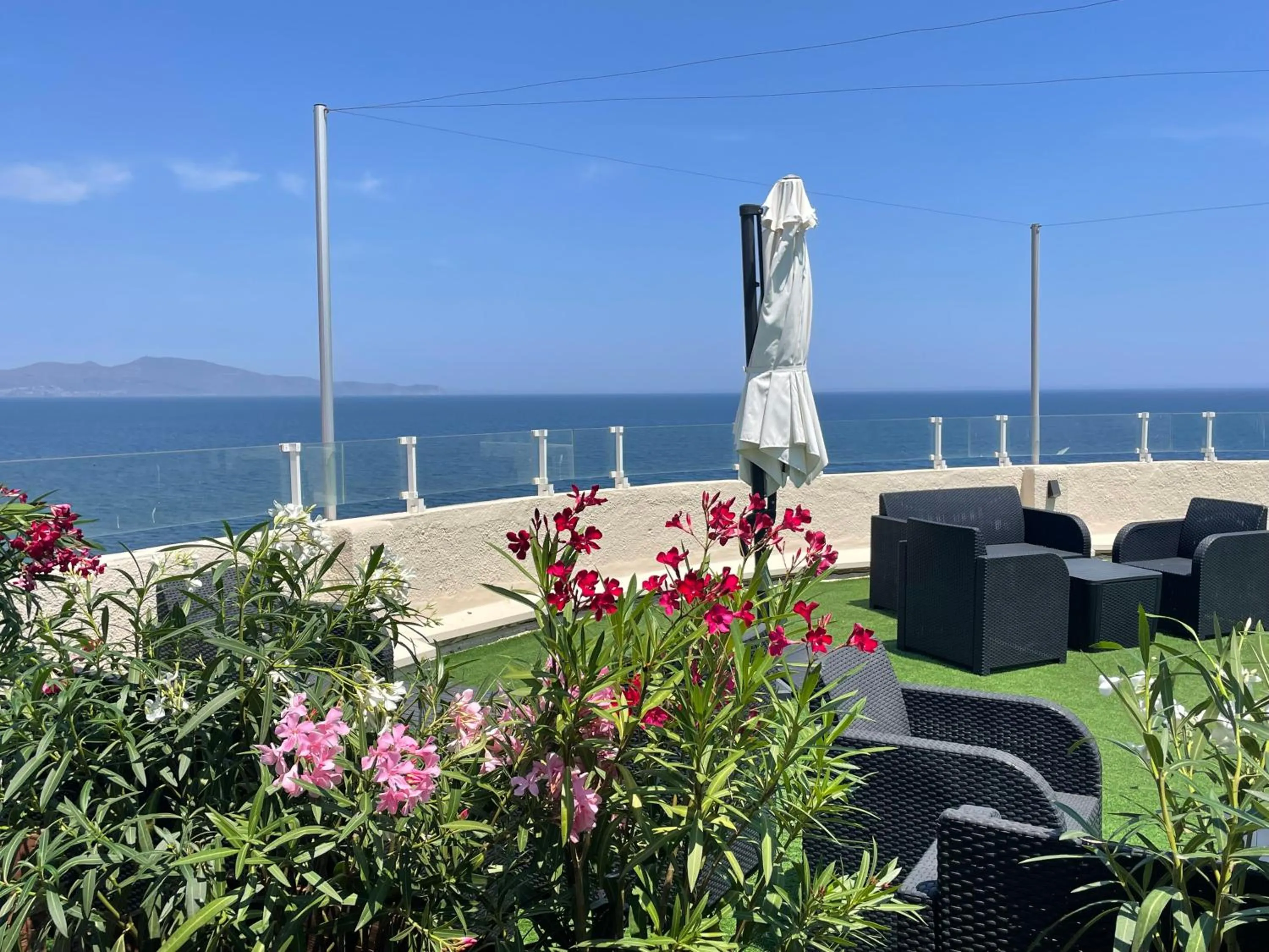 Property building in Rallye Hotel