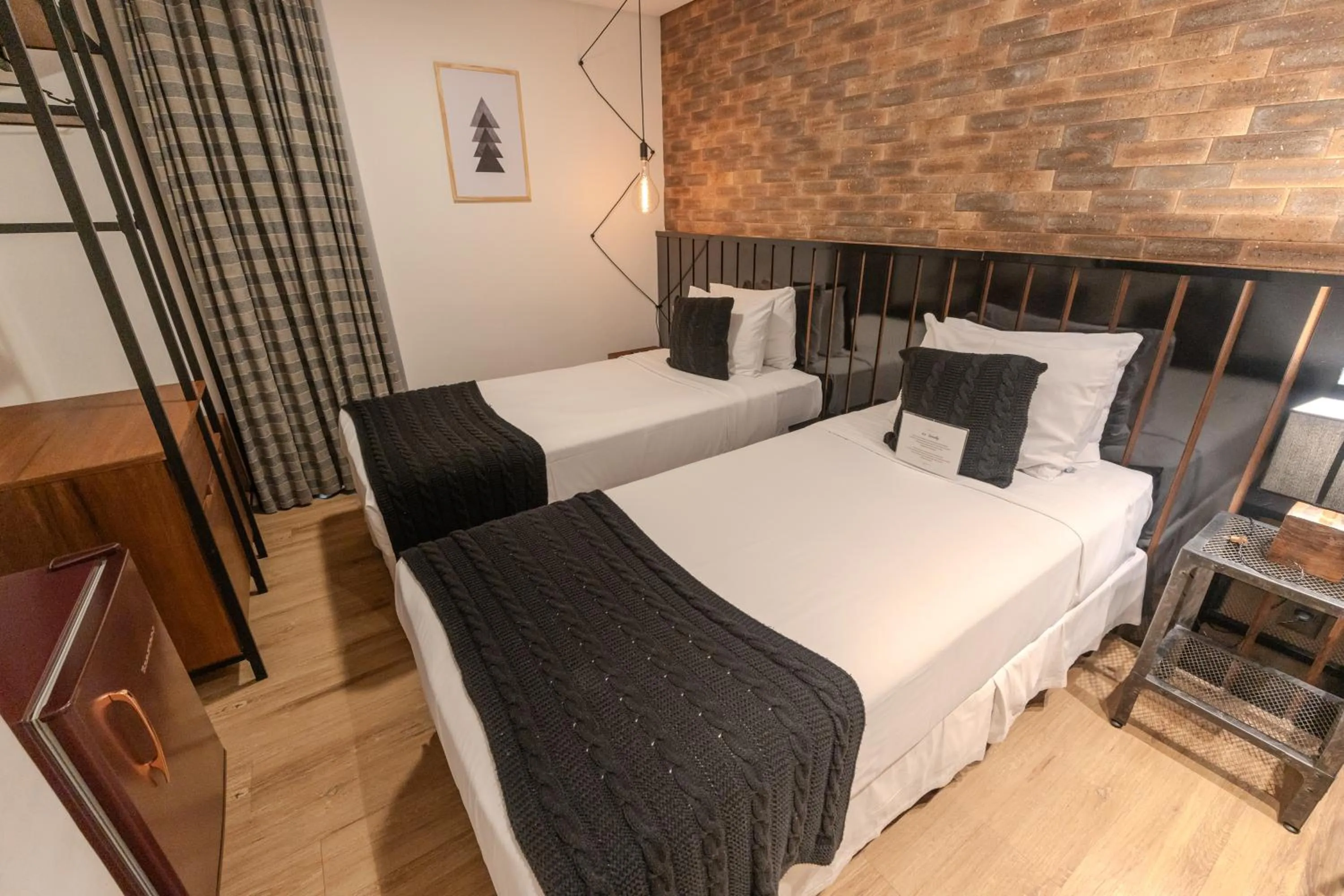 Bed in Hotel Heritage