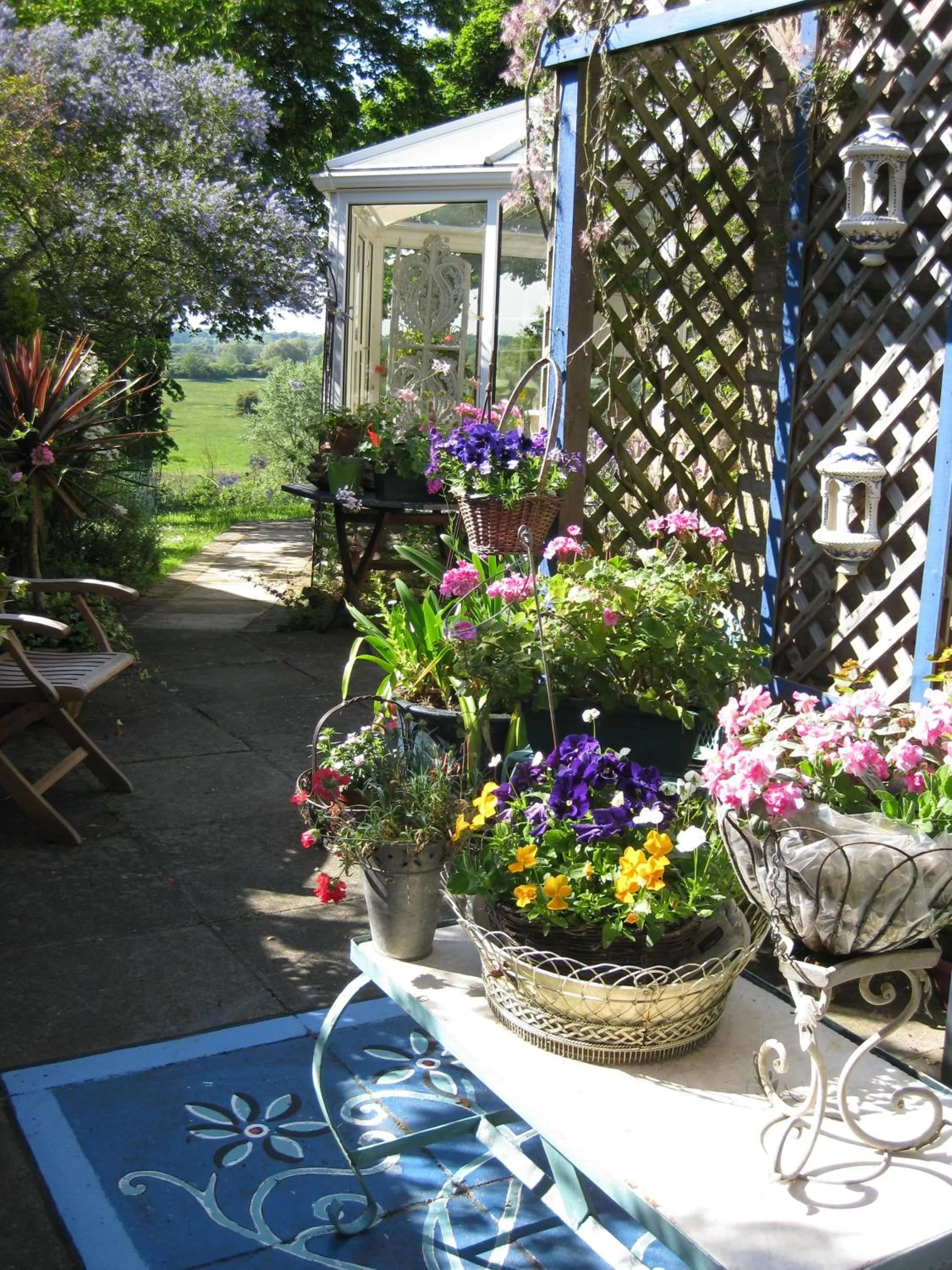 Patio in Folly Studio Bed and Breakfast
