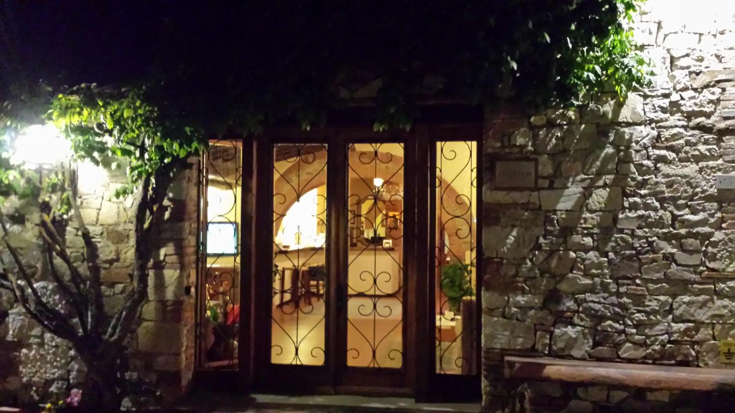 Facade/entrance in Hotel Colle Etrusco Salivolpi