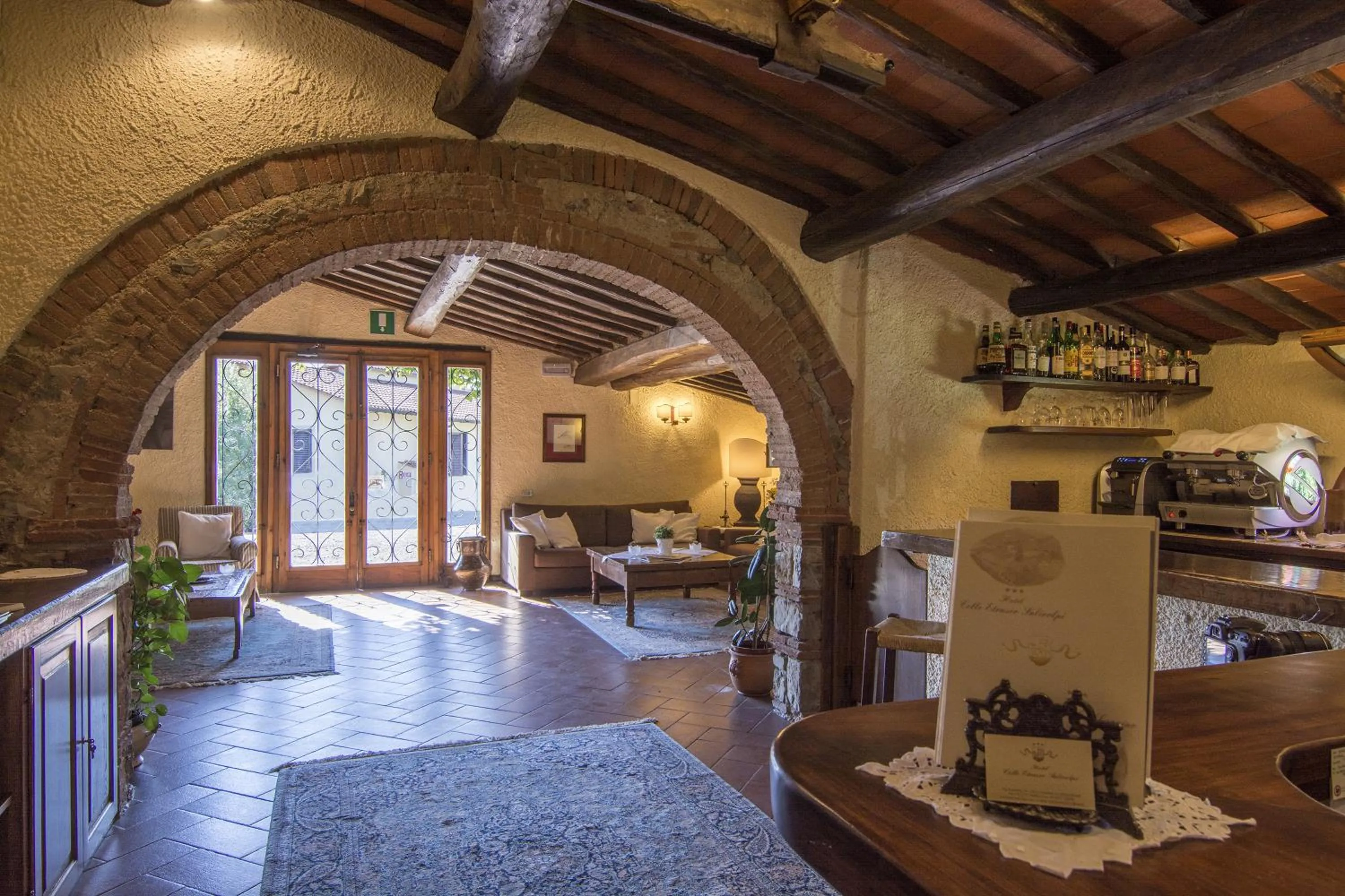 Lobby or reception in Hotel Colle Etrusco Salivolpi