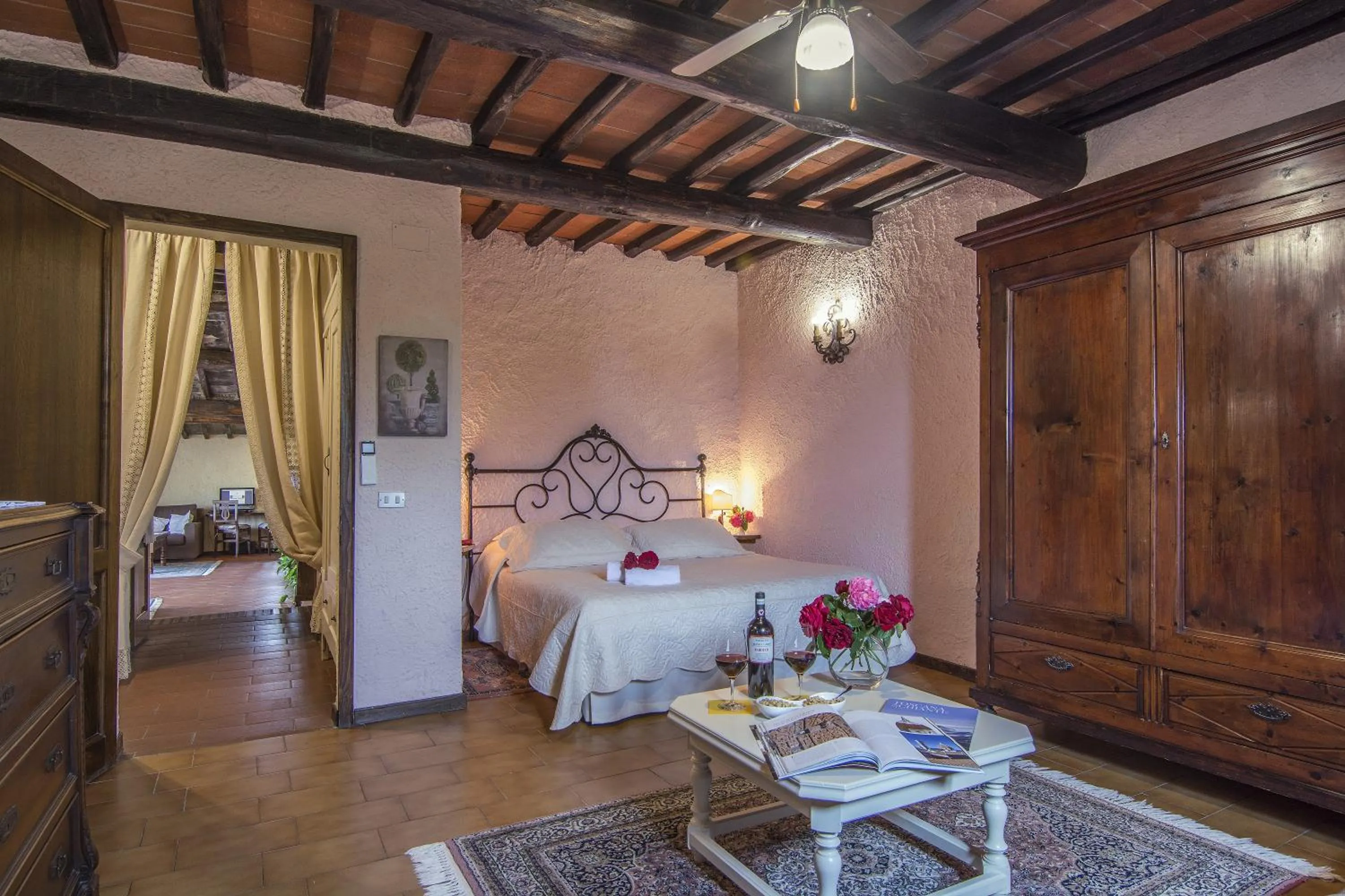 Bedroom, Bed in Hotel Colle Etrusco Salivolpi