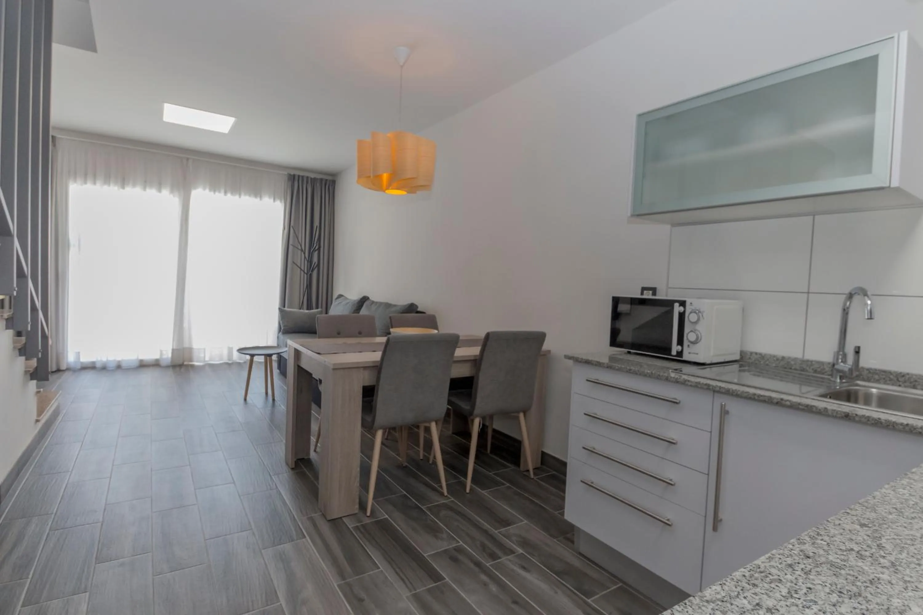 Kitchen or kitchenette in Smartr Maspalomas Corinto