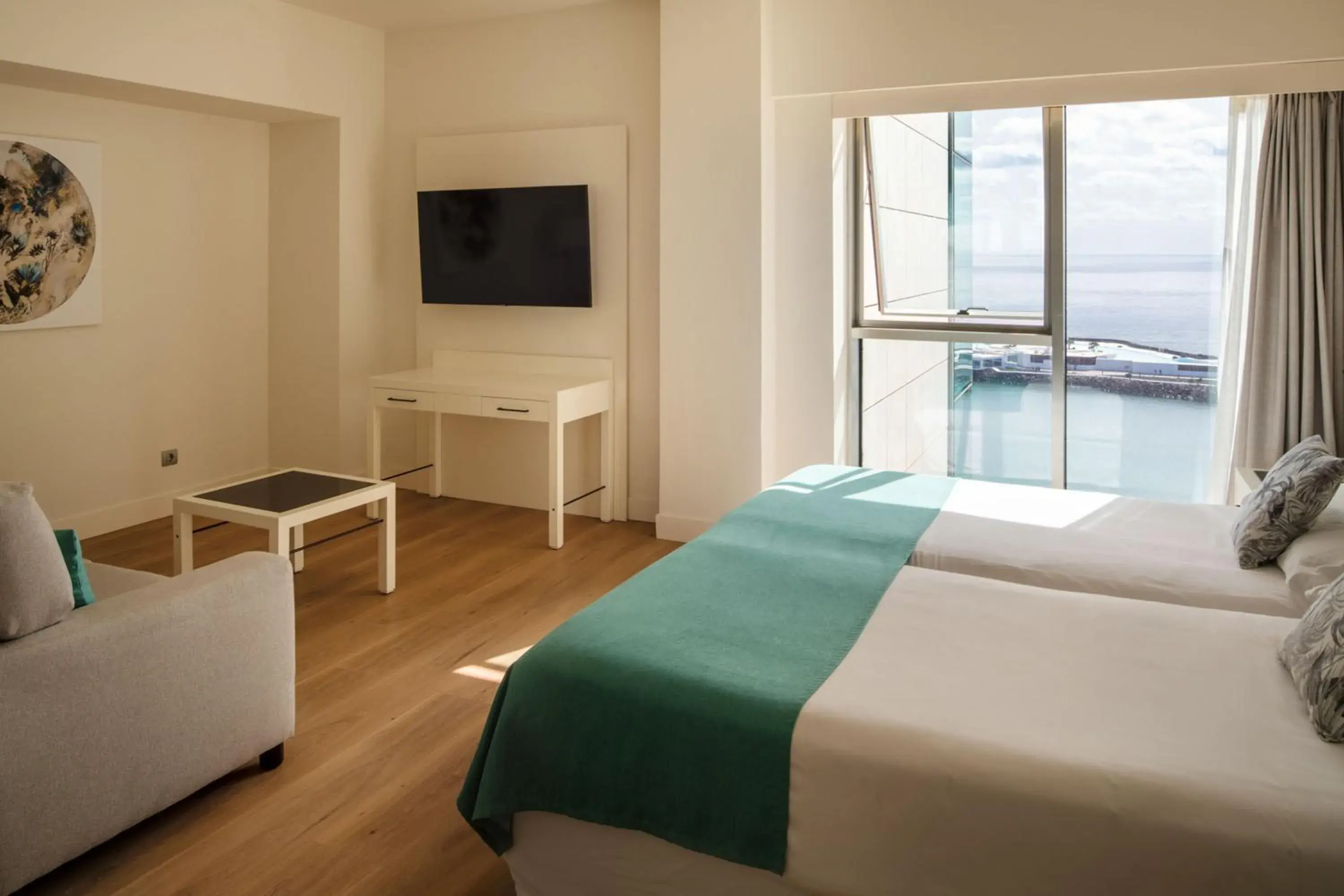 Double Room with Sea View in Arrecife Gran Hotel & Spa Double Room with Sea View in Arrecife Gran Hotel & Spa
