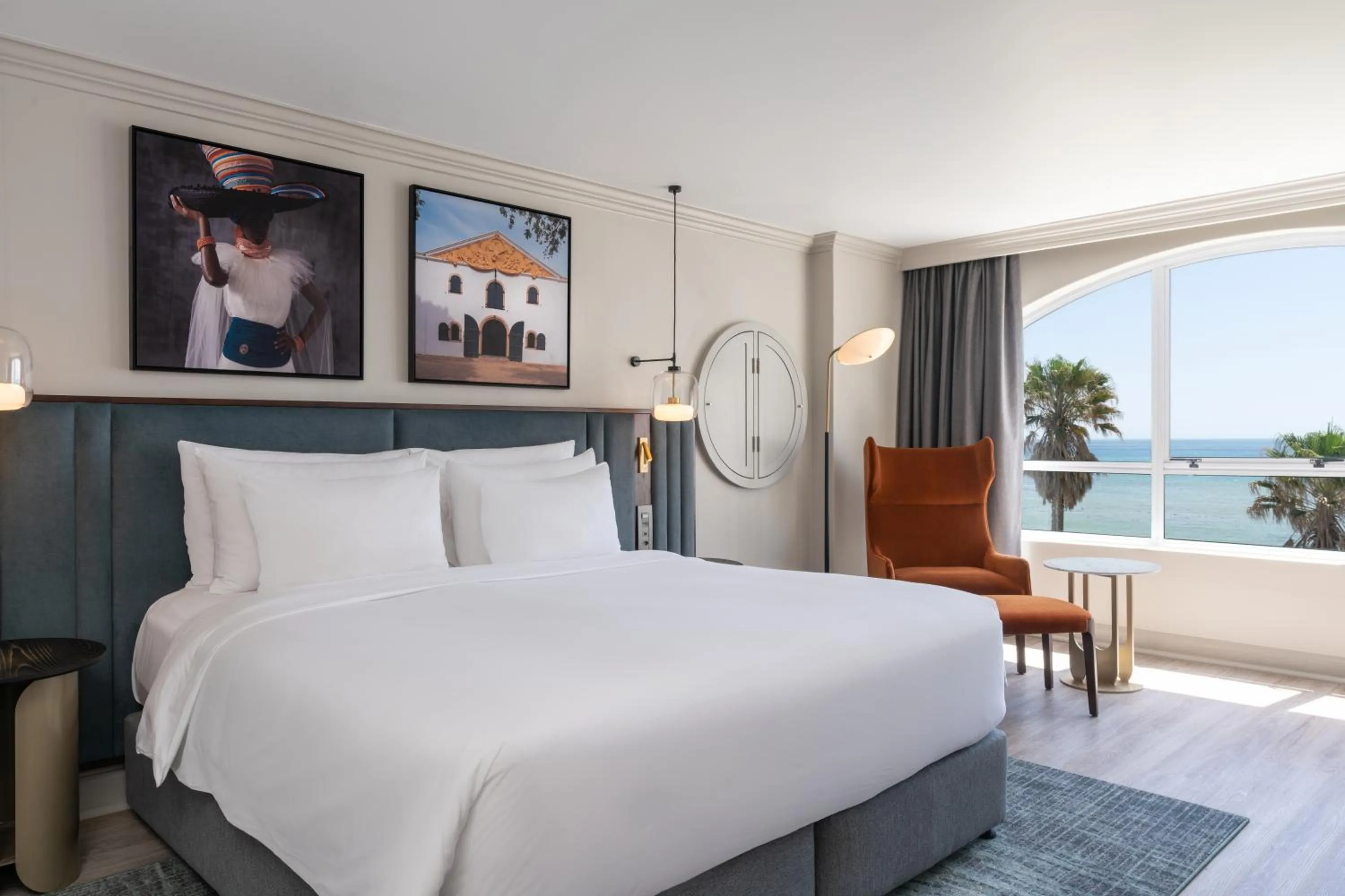 Bedroom, Bed in Radisson Collection Hotel, Waterfront Cape Town