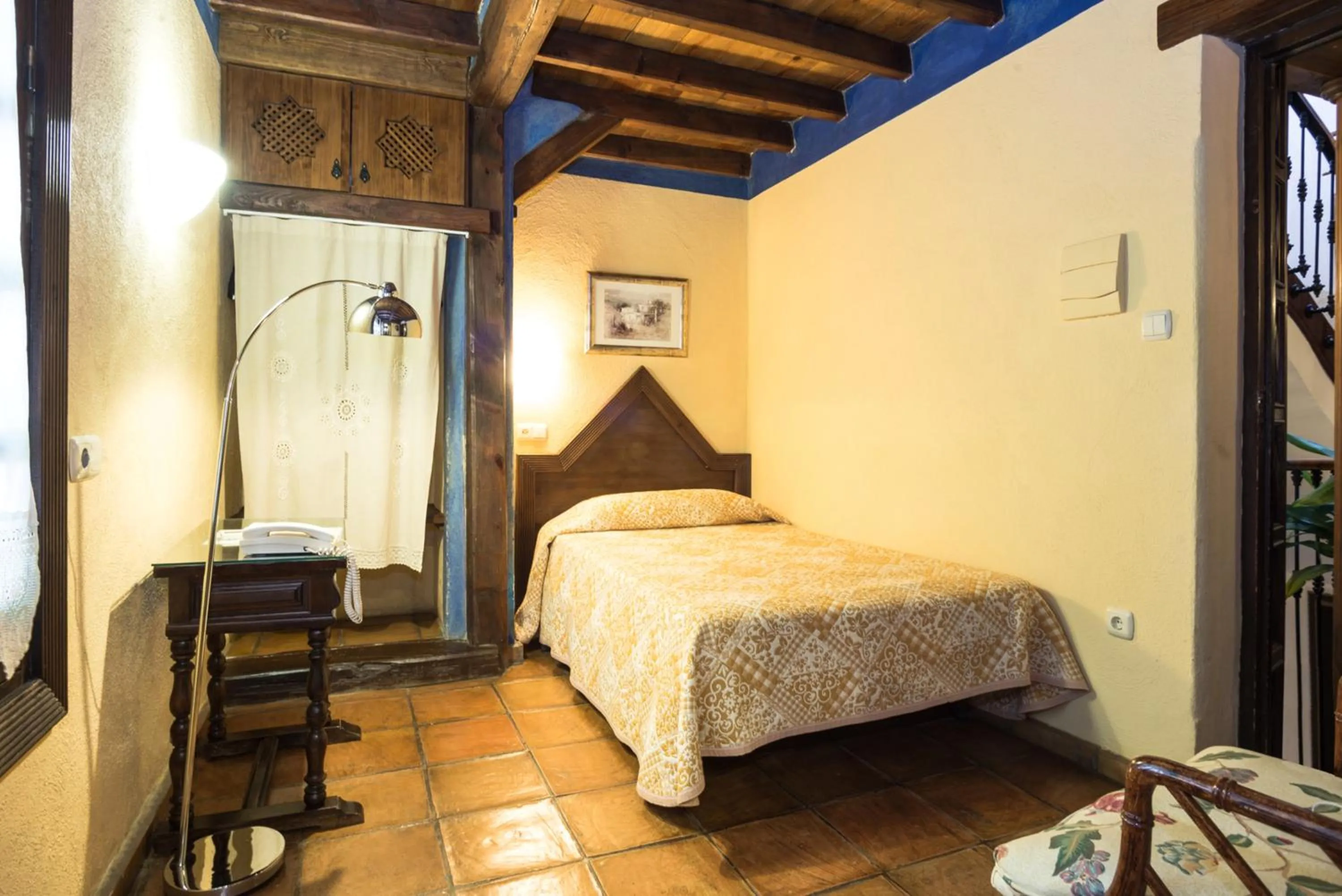 Bed in Hotel América