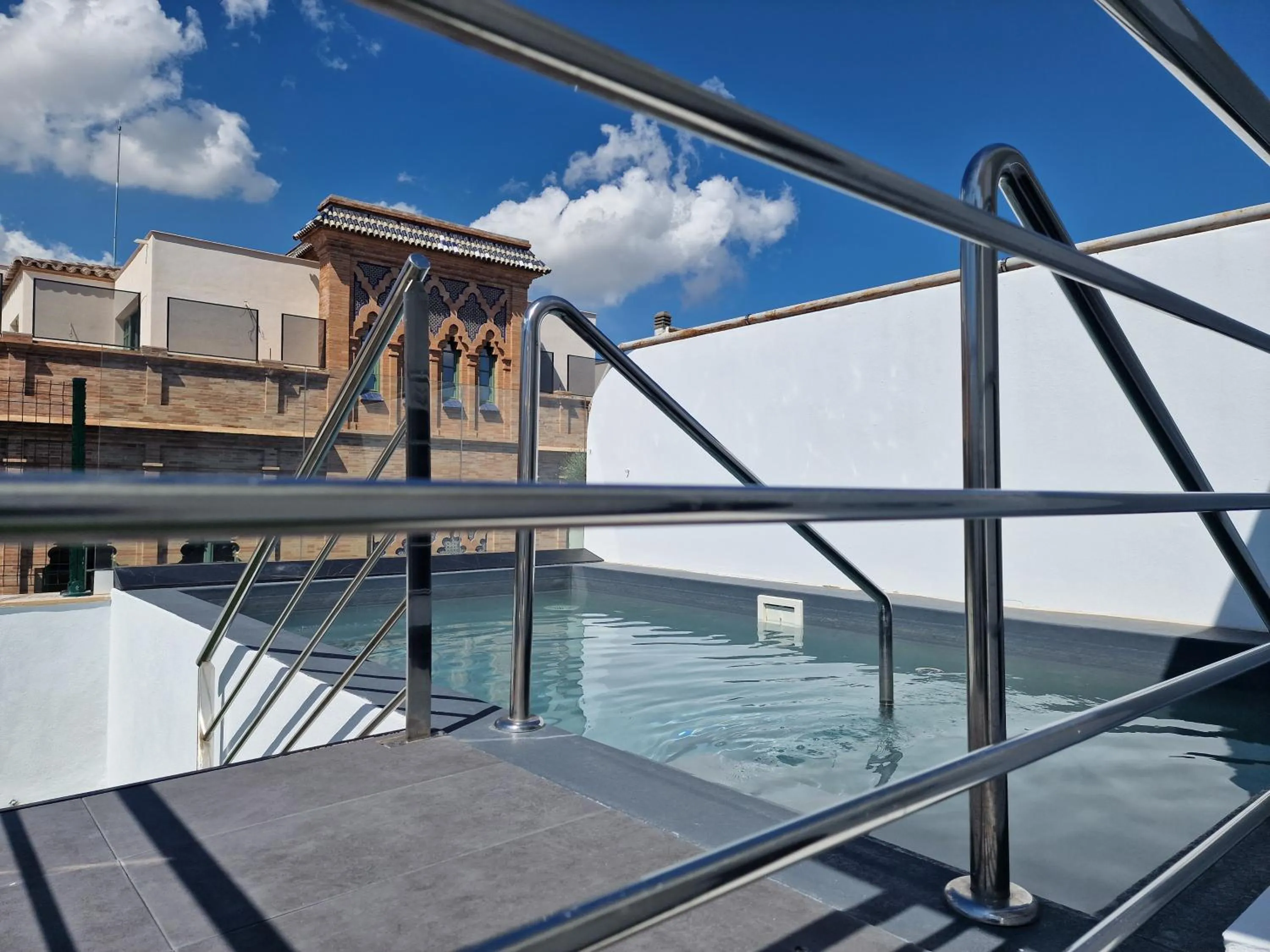 Hotel y Apartamentos Doña Lola