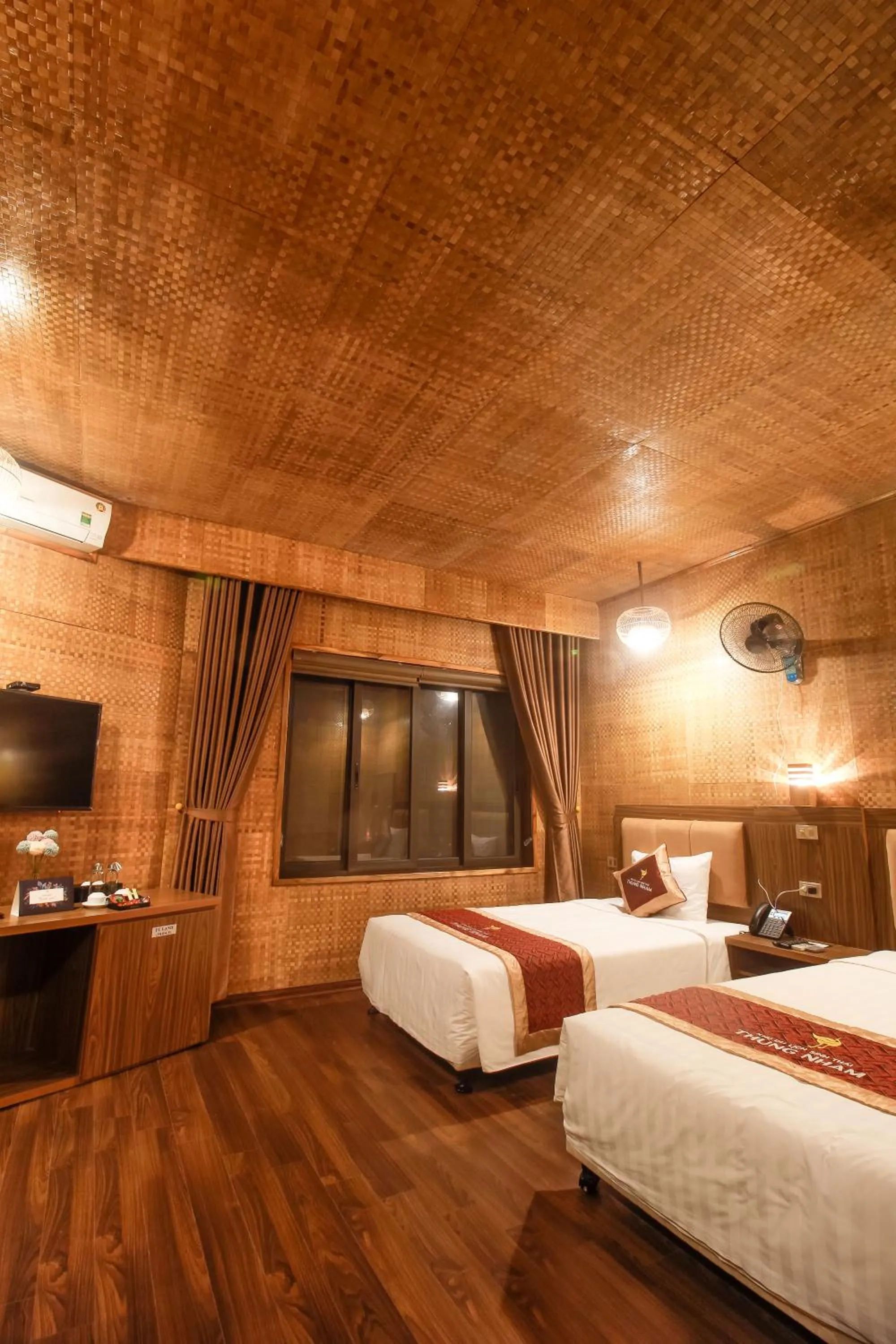 Bed in Thung Nham Resort