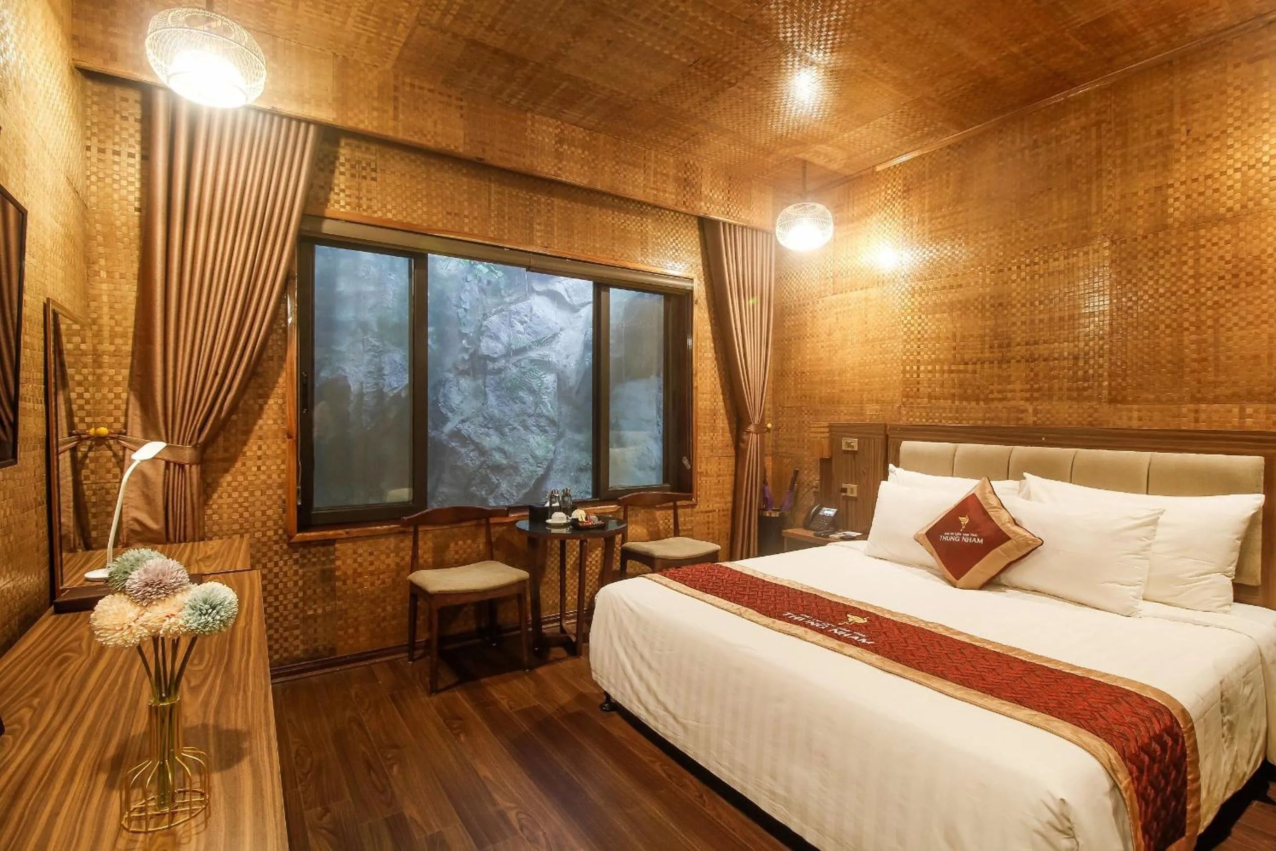 Bedroom, Bed in Thung Nham Resort