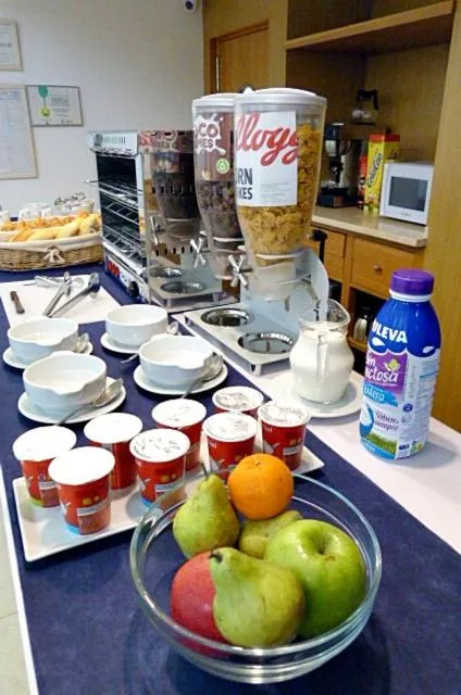 Continental breakfast in Hotel Apartamentos Patagonia Sur