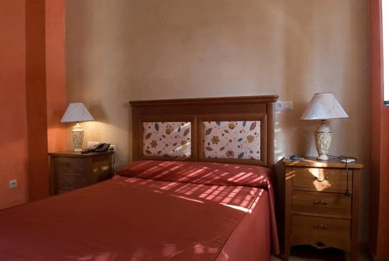 Photo of the whole room, Bed in Hotel Esmeralda