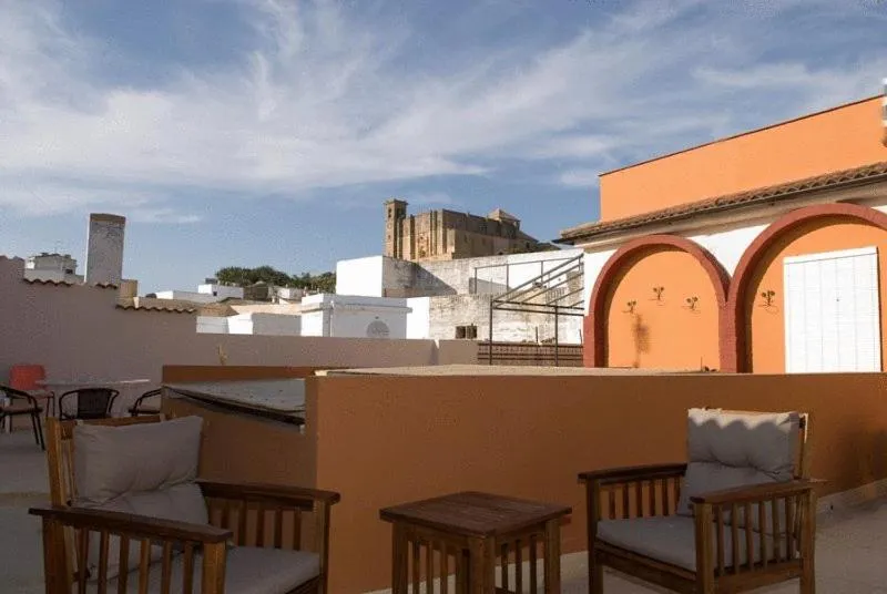 Day in Hotel Esmeralda