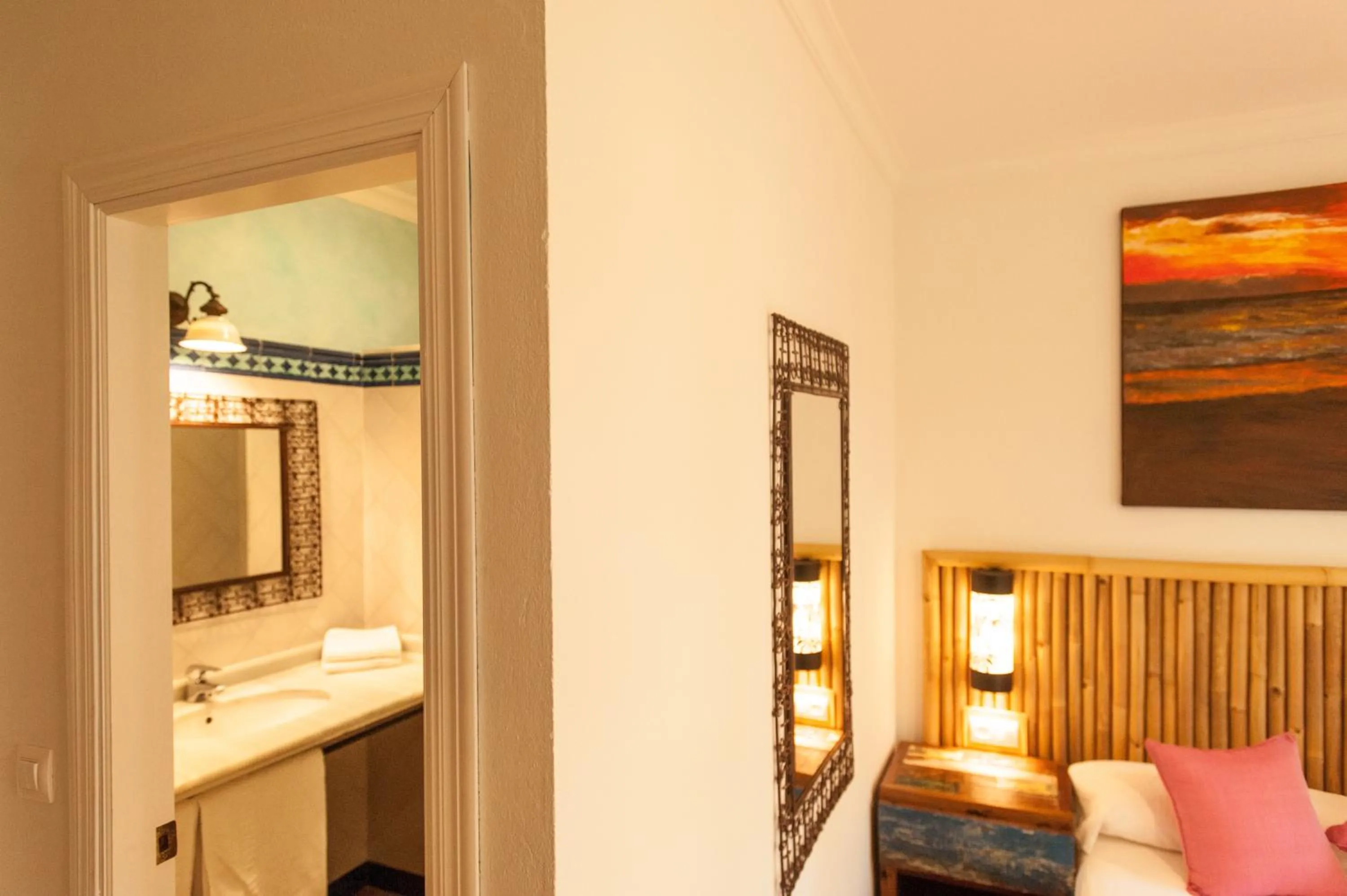 Photo of the whole room in 100% Fun