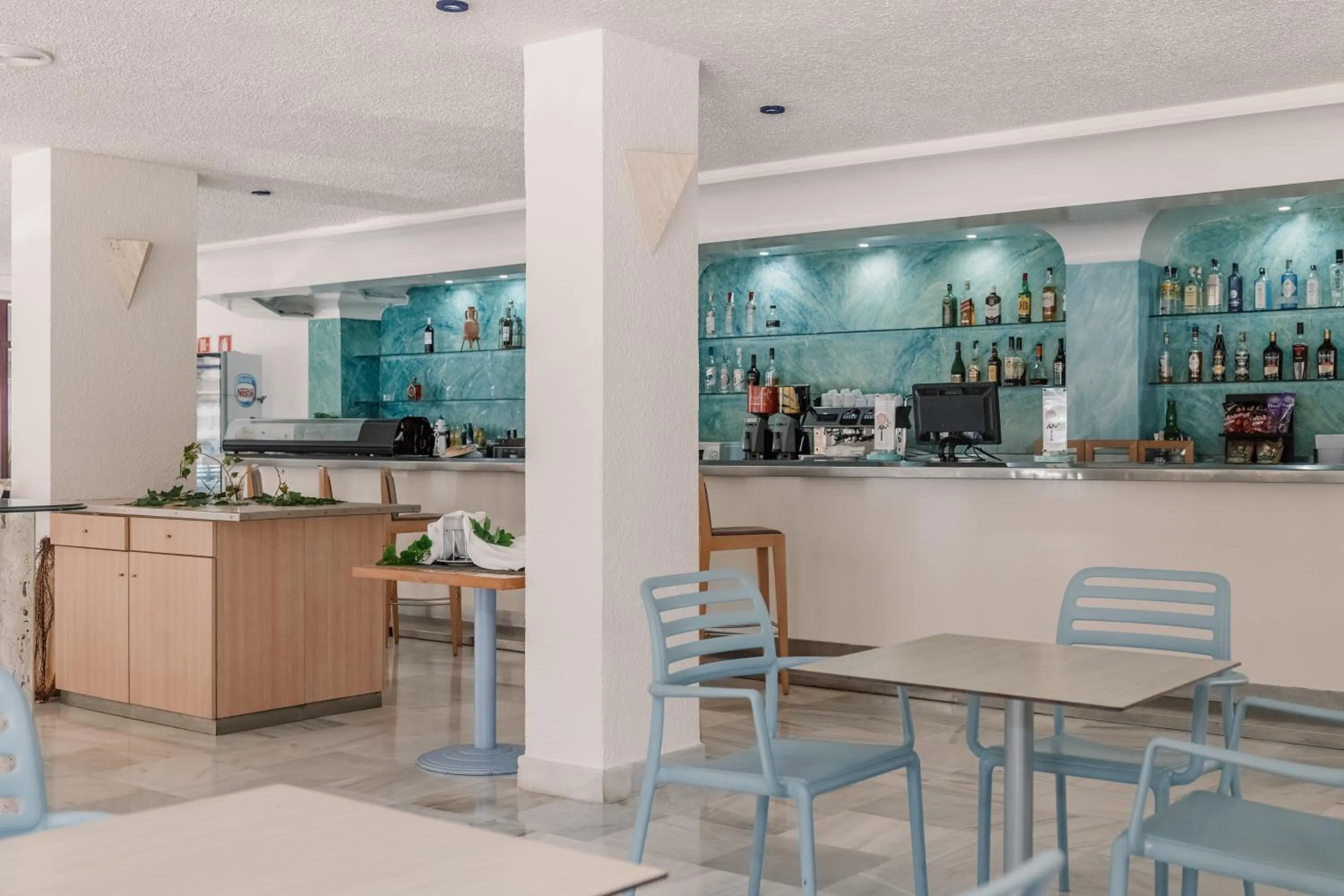 Property building in Hotel Apartamentos Londres La Manga