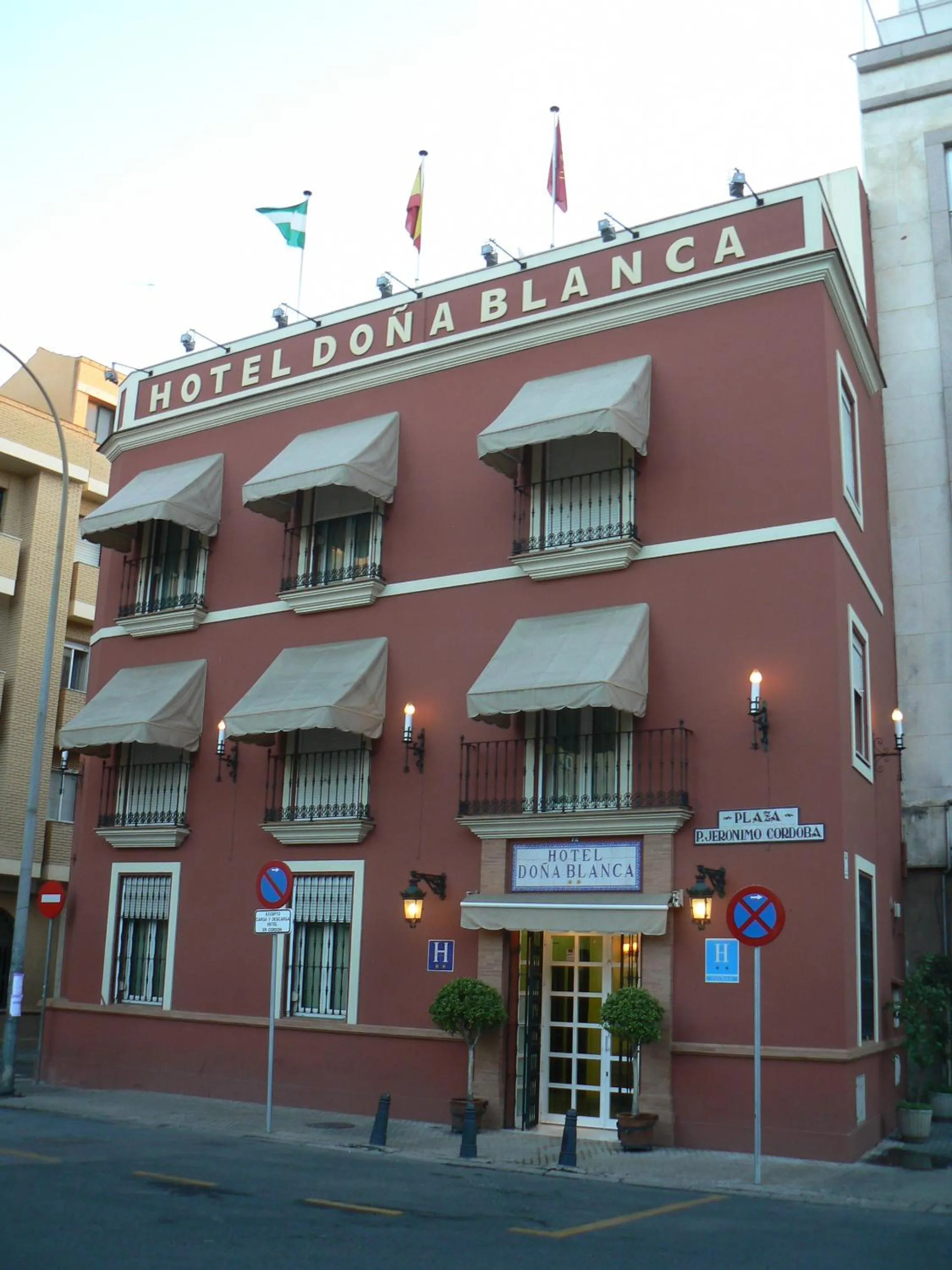Facade/entrance in Hotel Doña Blanca