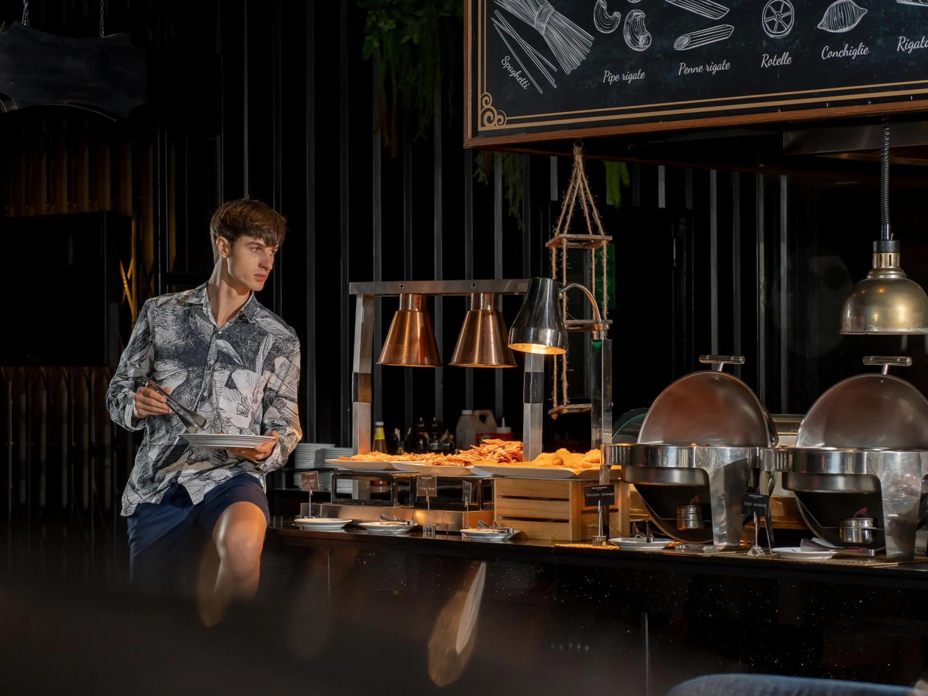 Food and drinks in SKYVIEW Hotel Bangkok - Sukhumvit