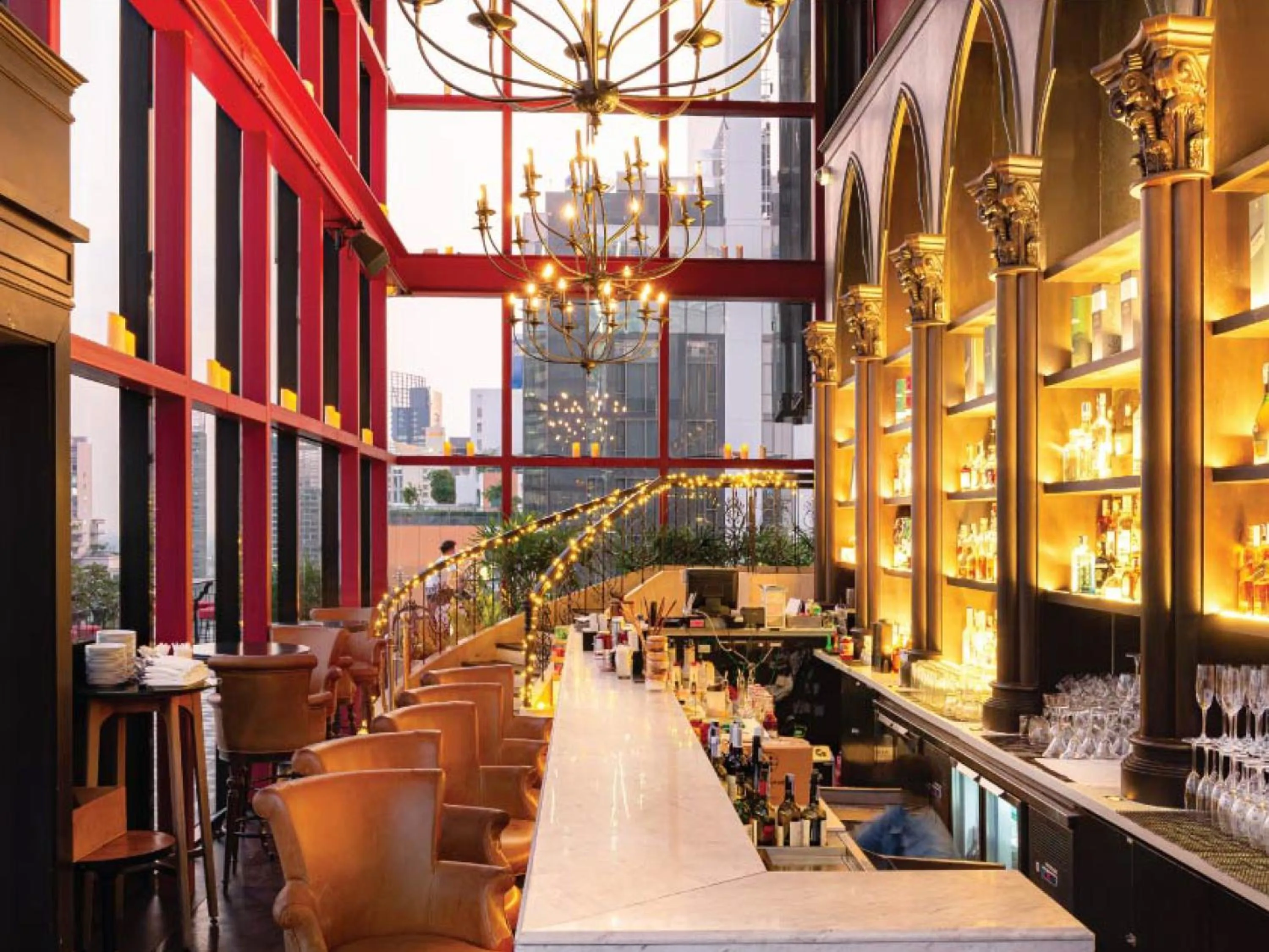 Lounge or bar in SKYVIEW Hotel Bangkok - Sukhumvit