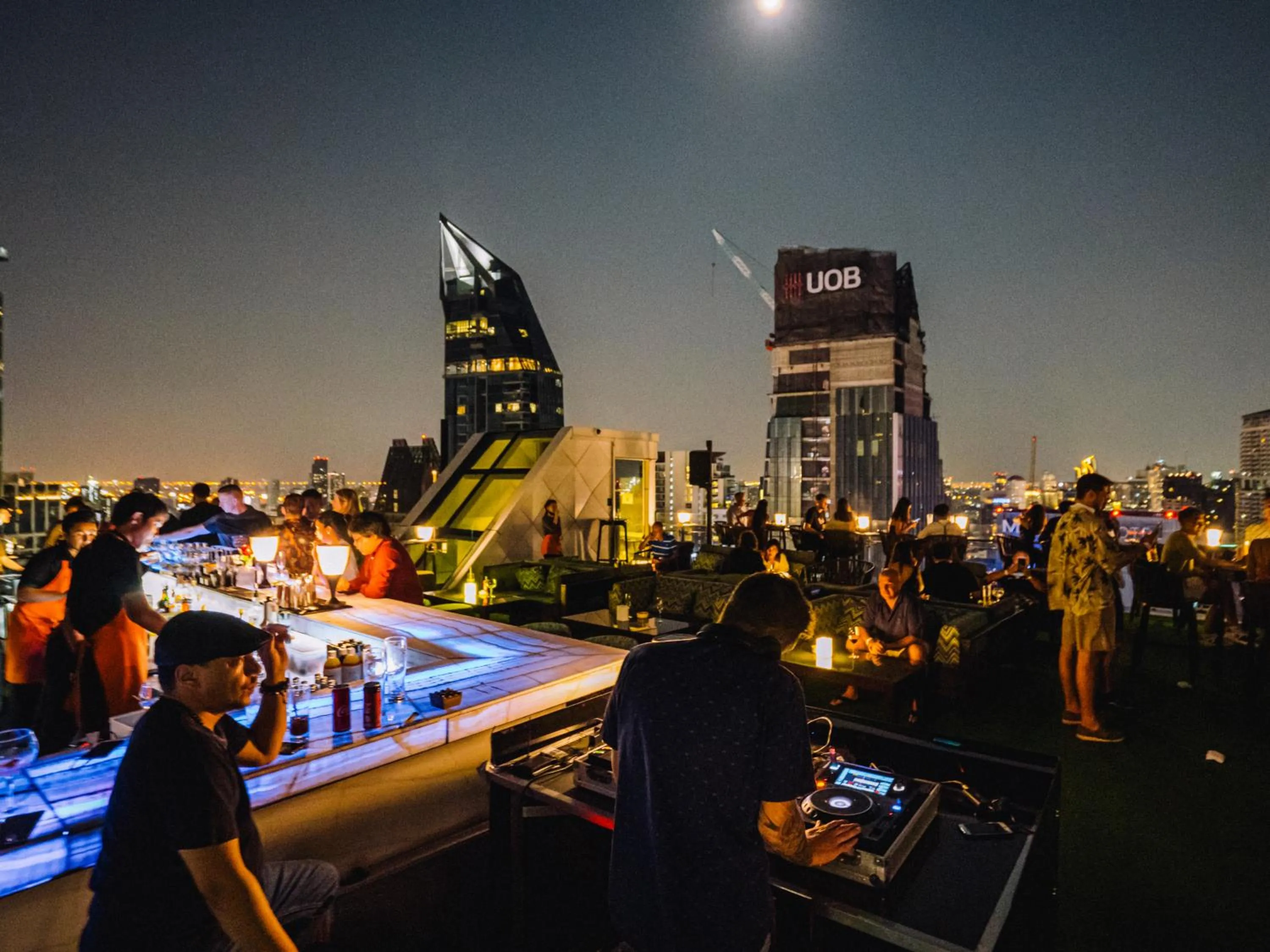 Restaurant/places to eat in SKYVIEW Hotel Bangkok - Sukhumvit