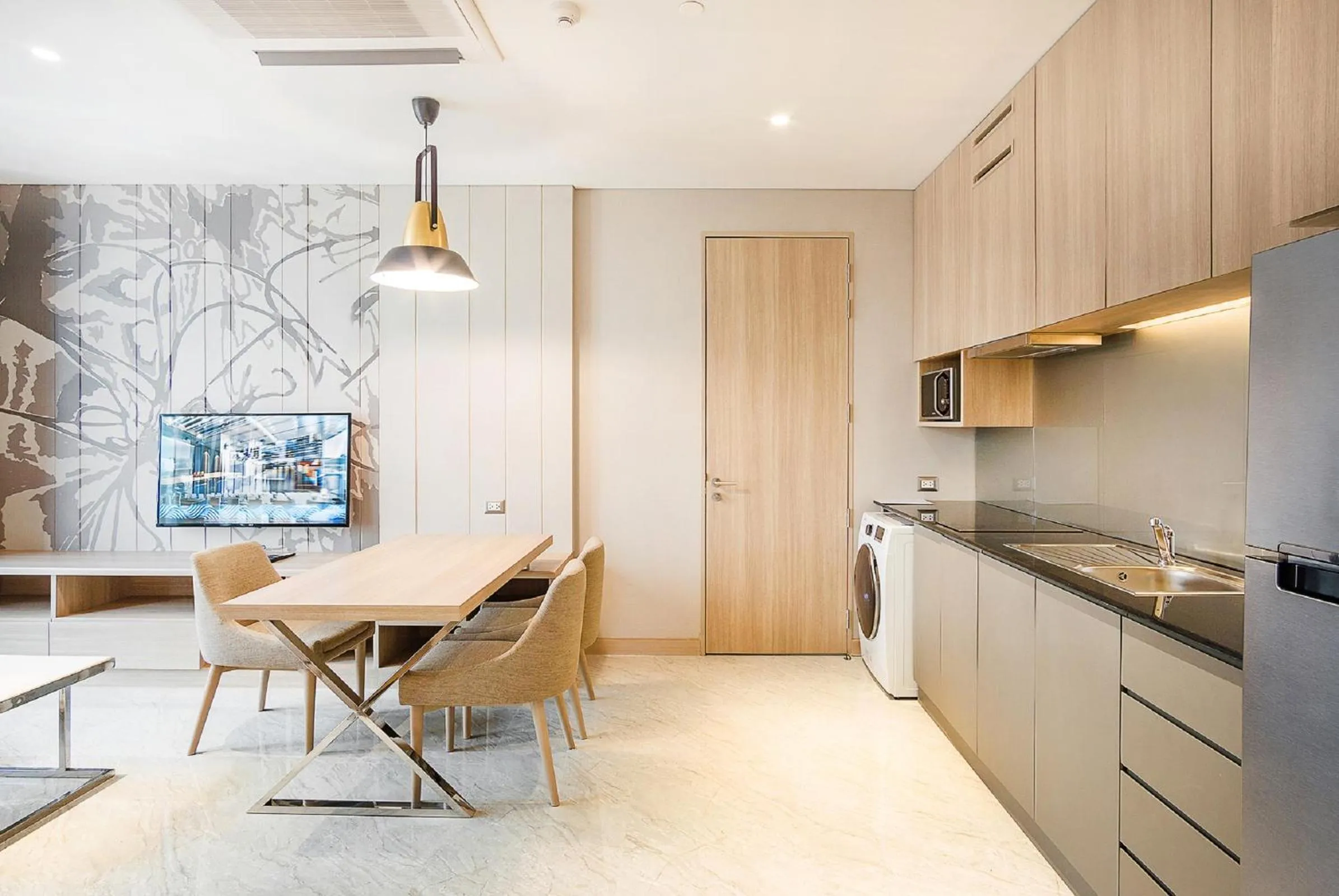 Kitchen or kitchenette in SKYVIEW Hotel Bangkok - Sukhumvit