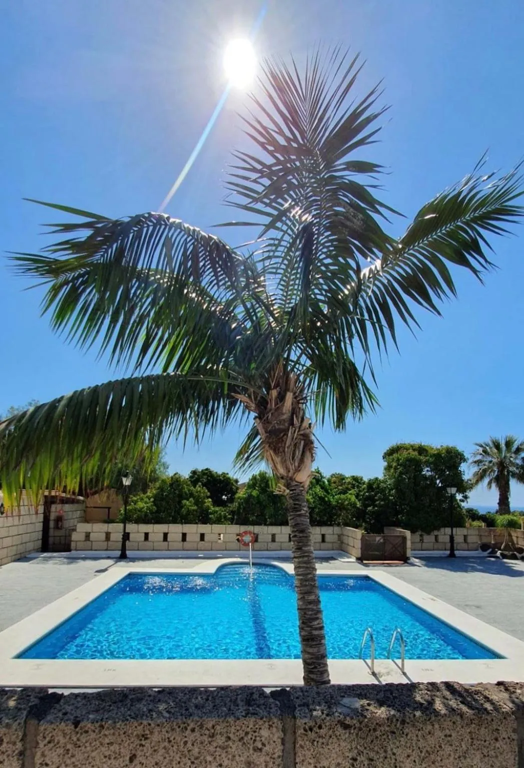 Swimming pool in Hotel Rural Finca Salamanca